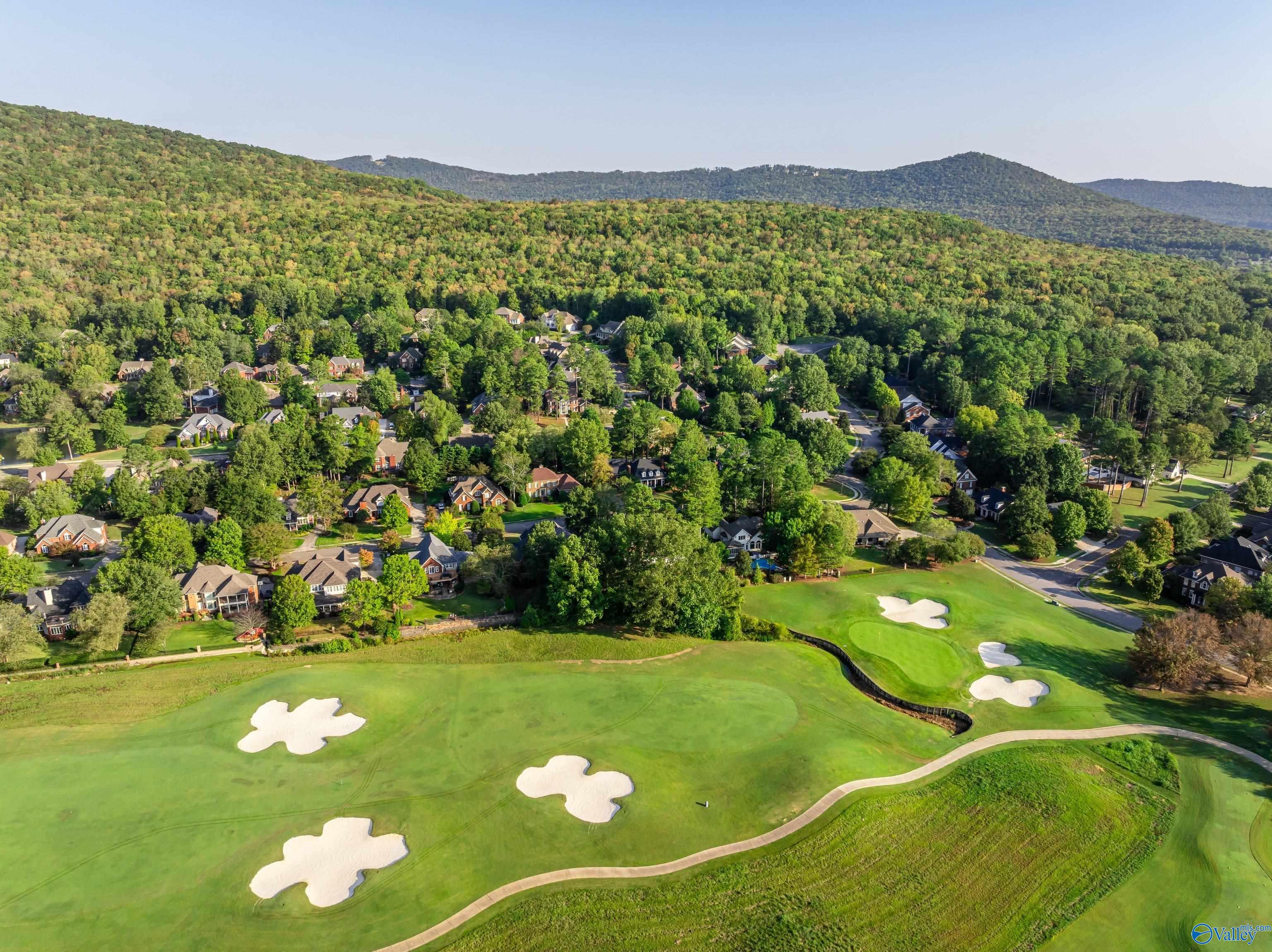 2896 Hampton Cove Way SE