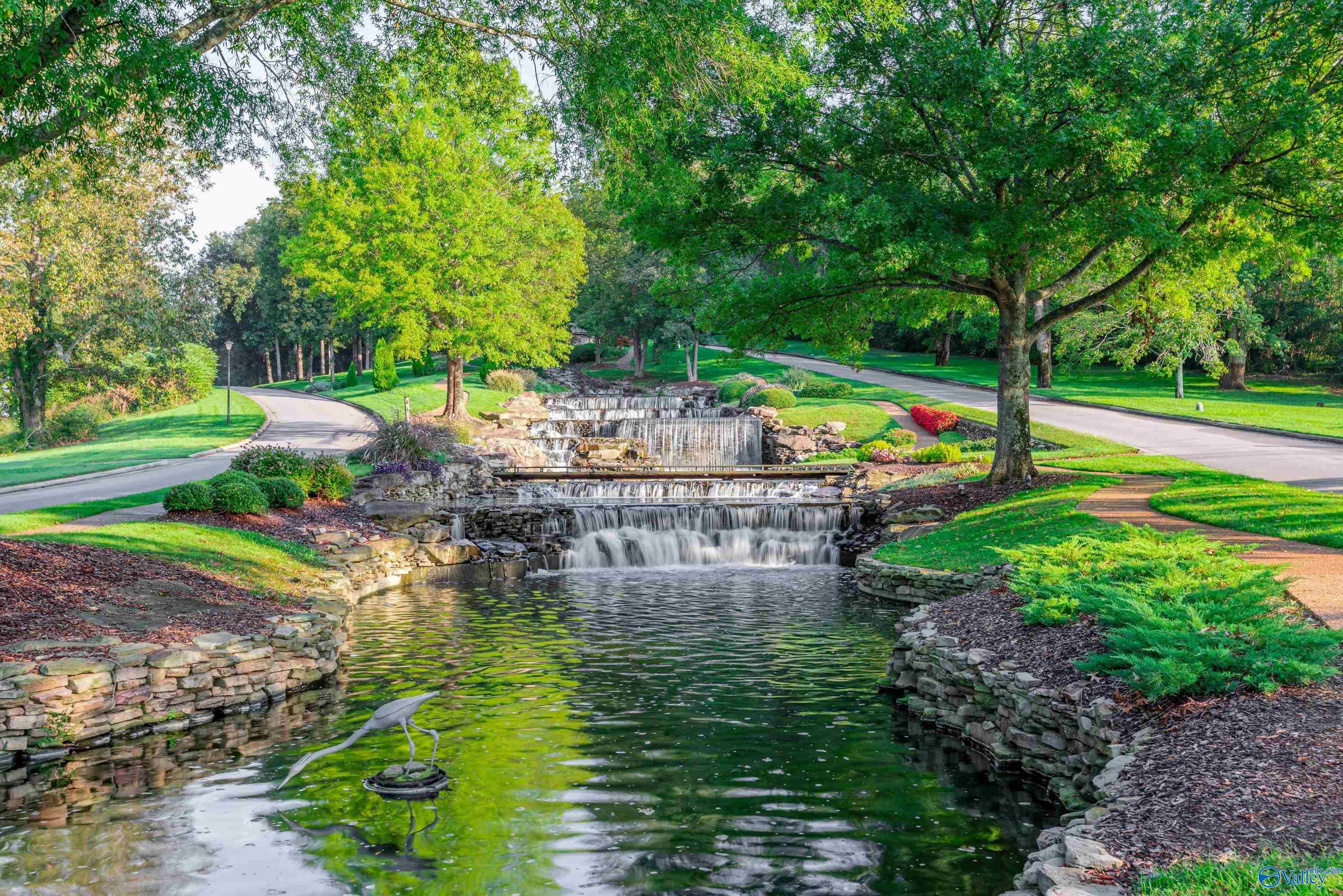 2896 Hampton Cove Way SE