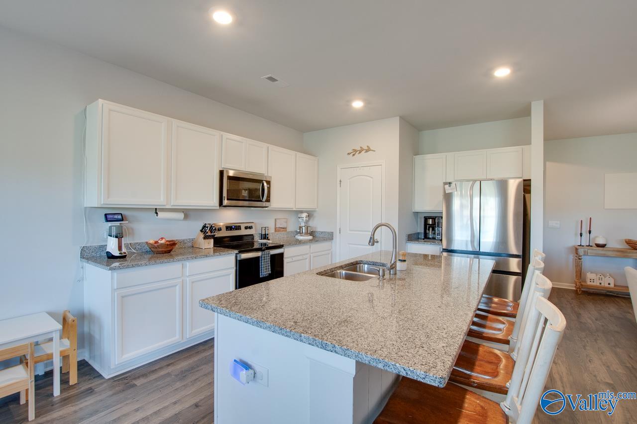 25123 Delilah Circle