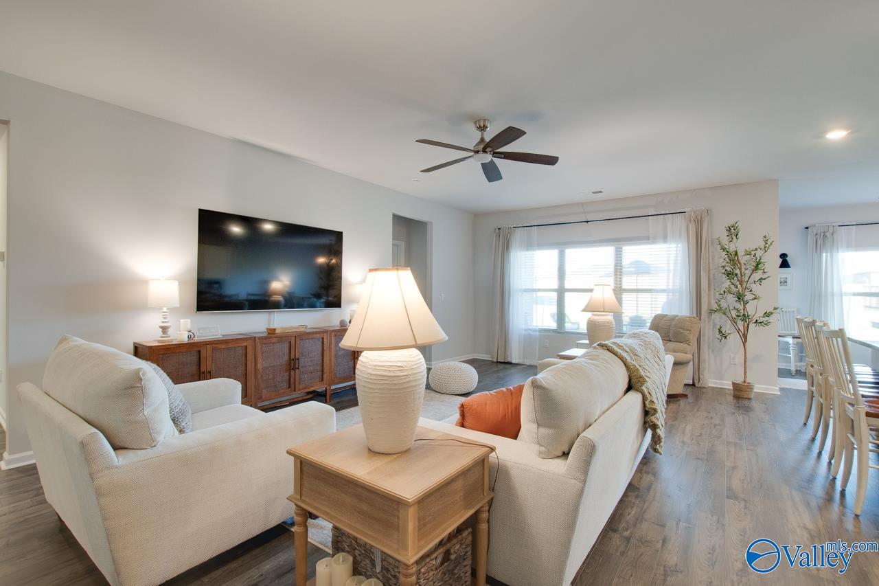 25123 Delilah Circle