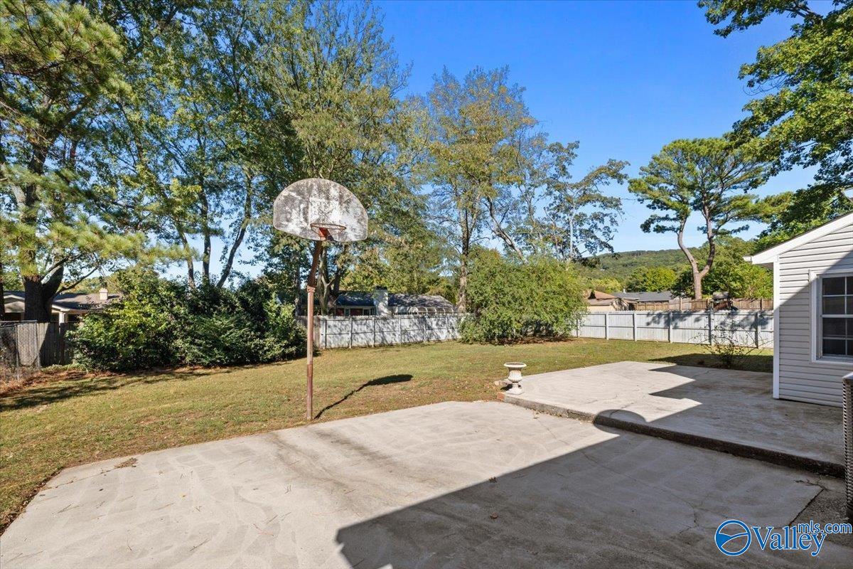 1209 Teenajo Drive