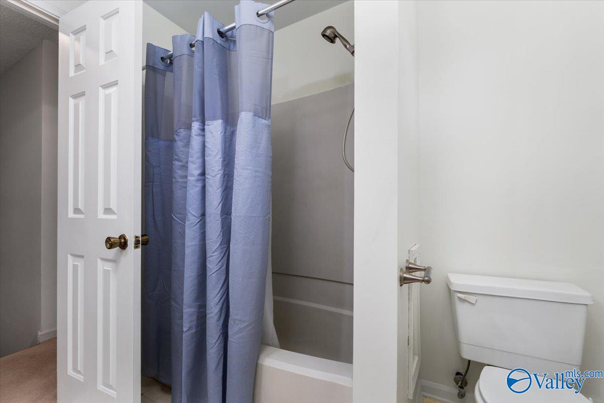1209 Teenajo Drive