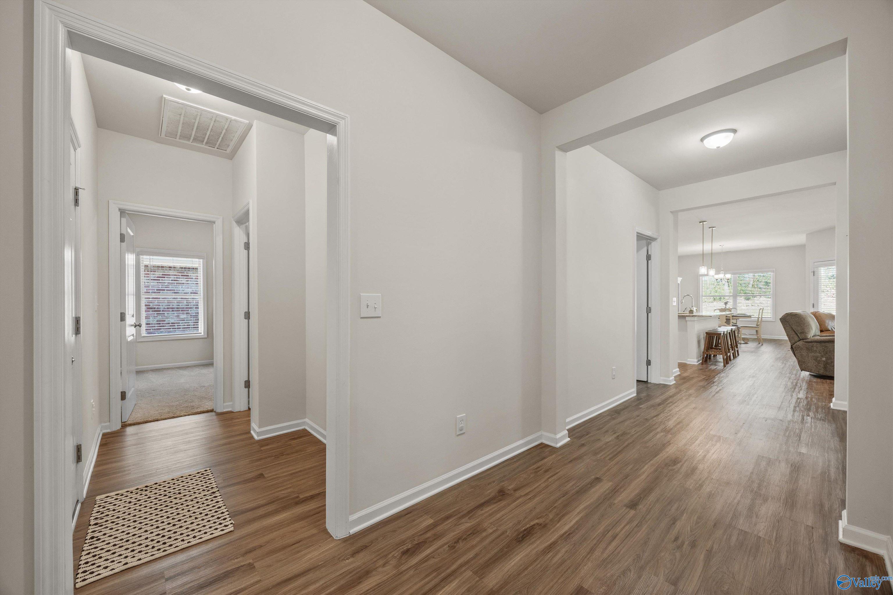 705 Magnolia Place Lane SW