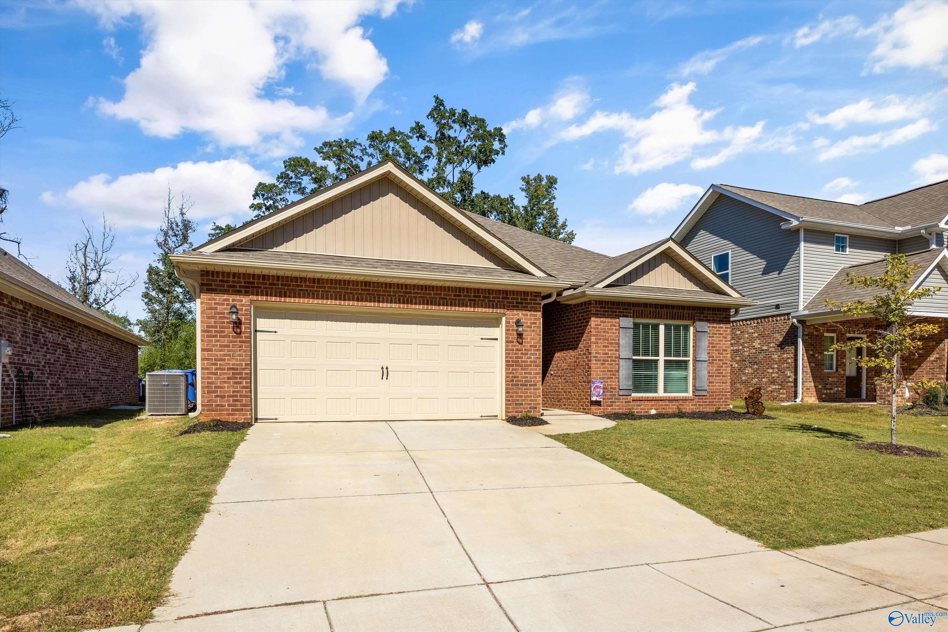 705 Magnolia Place Lane SW