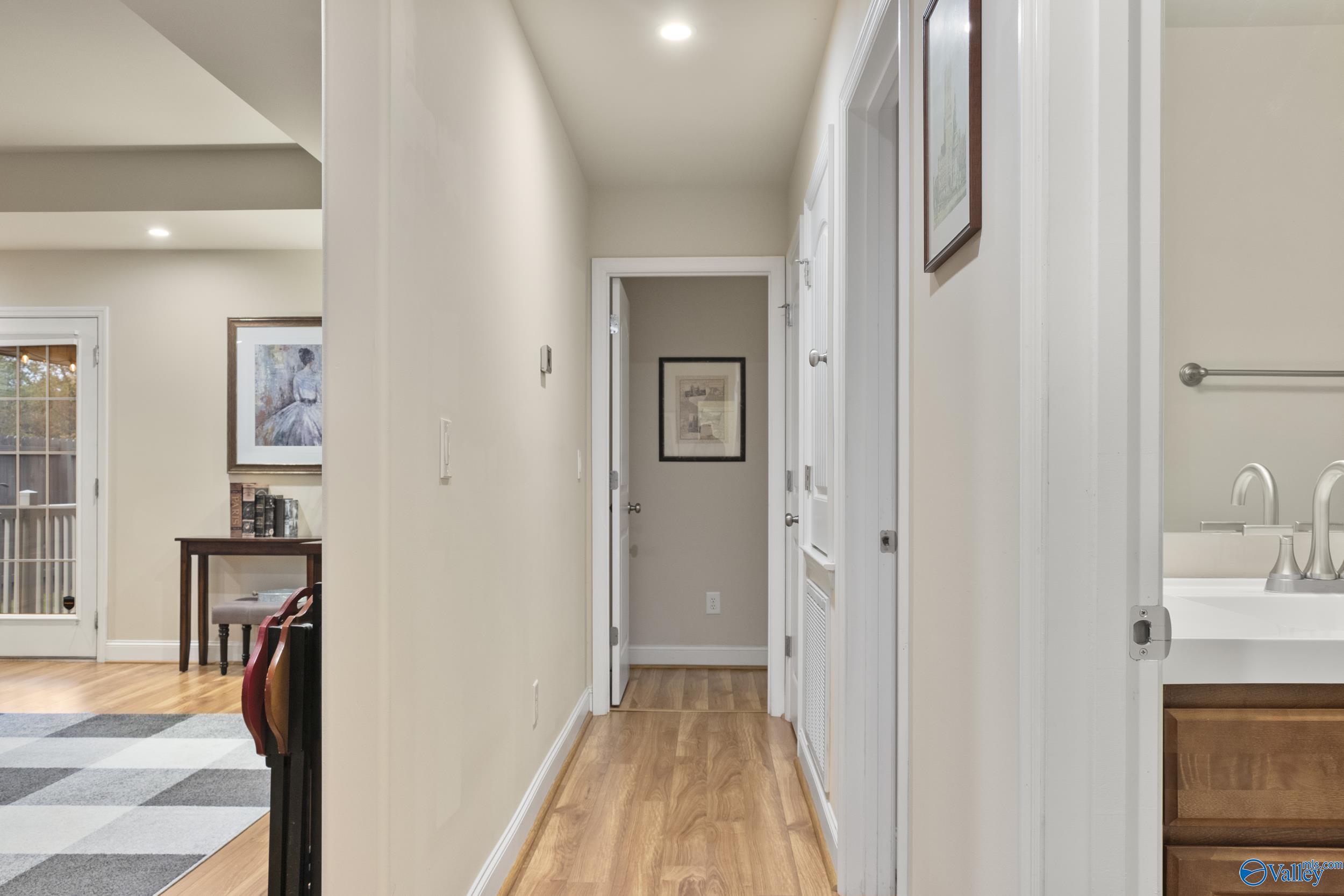 606 Cove Water Lane