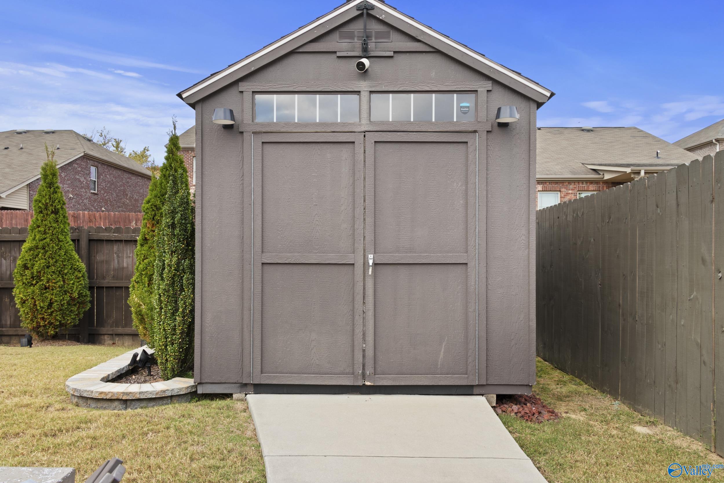 606 Cove Water Lane