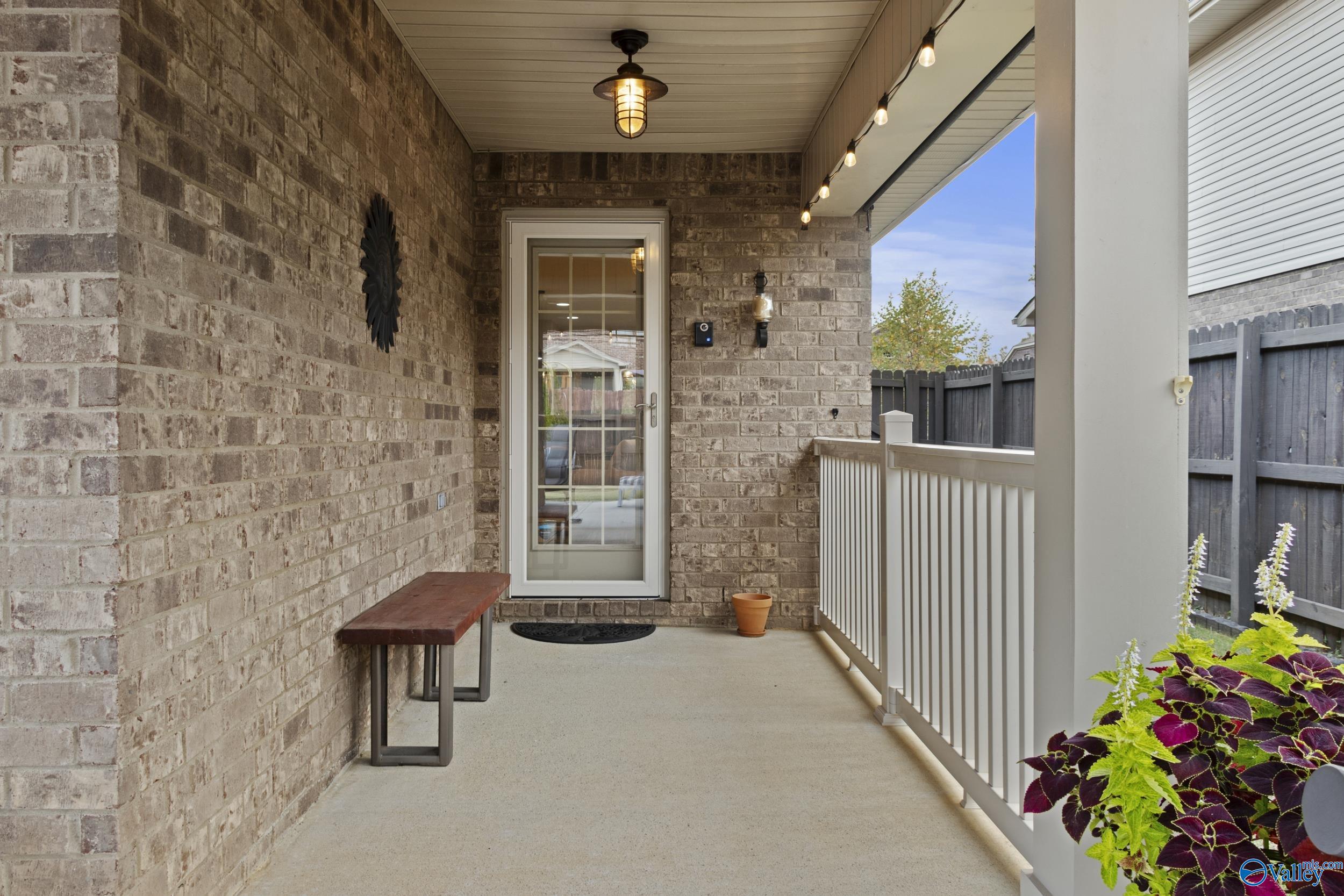 606 Cove Water Lane