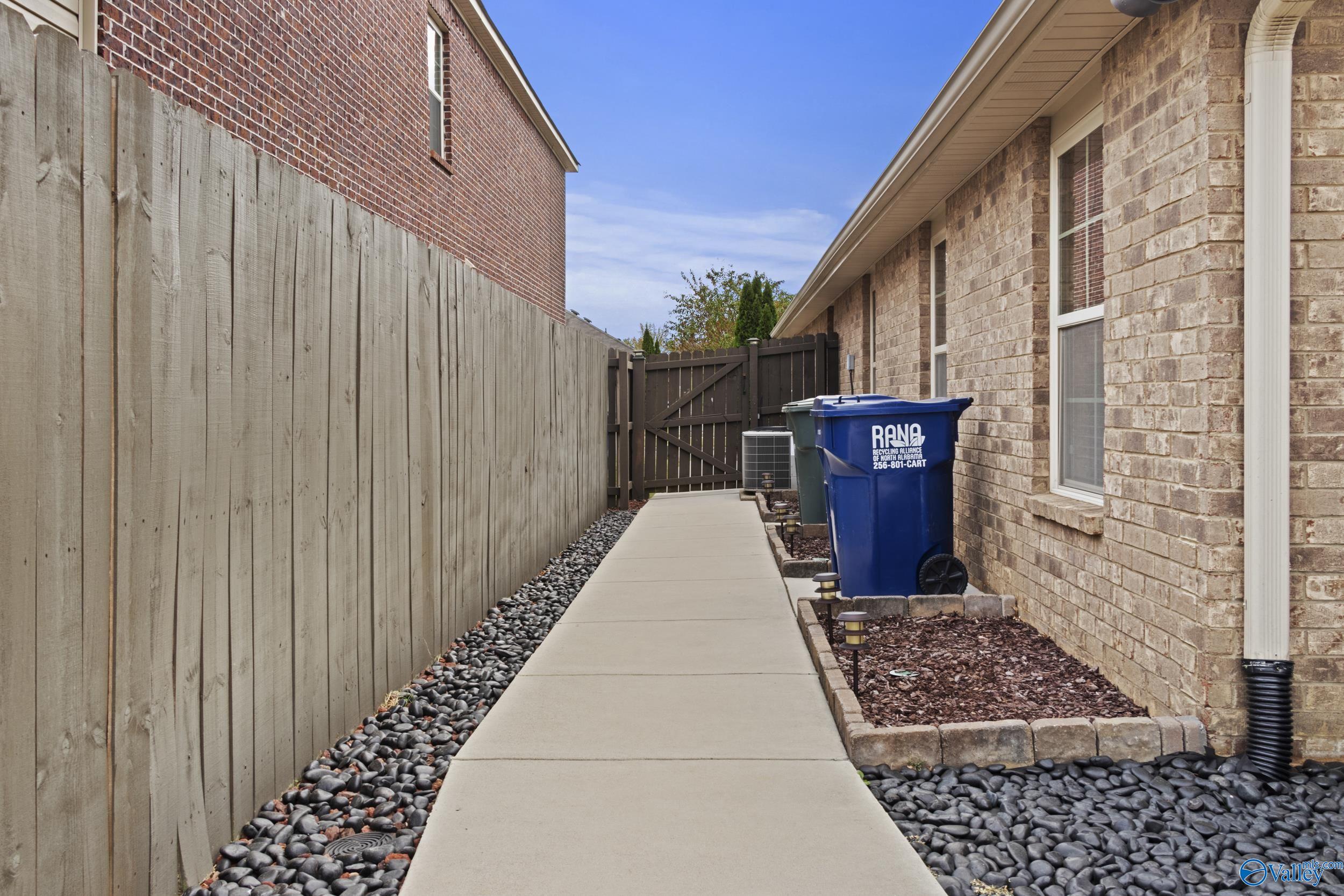 606 Cove Water Lane