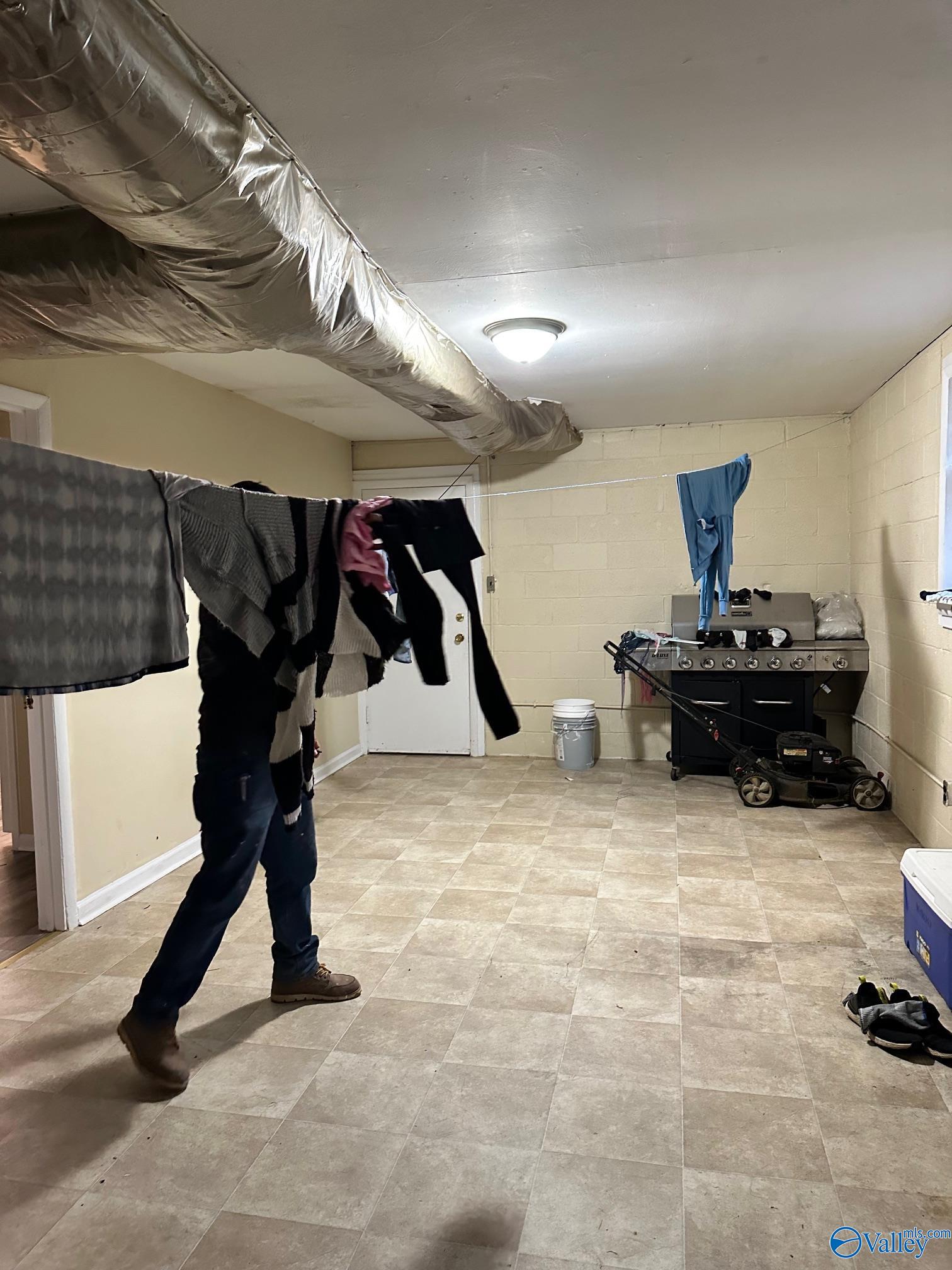 4018 Knollbrook Drive