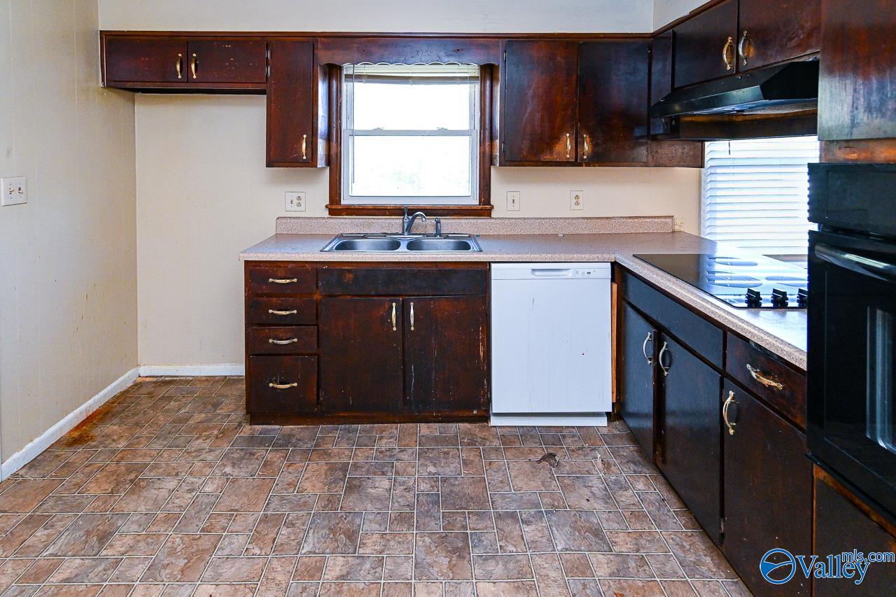 4018 Knollbrook Drive