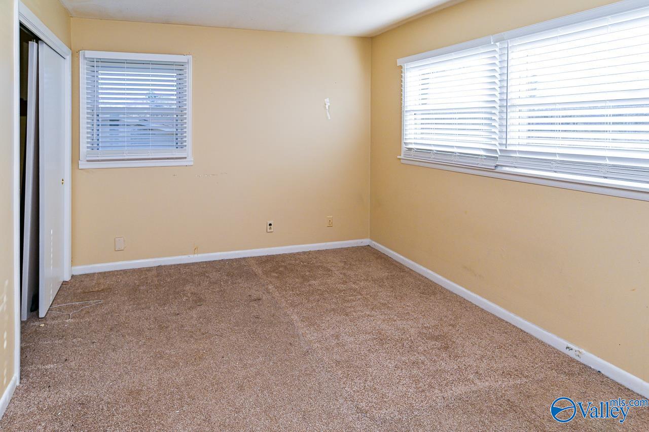 4018 Knollbrook Drive