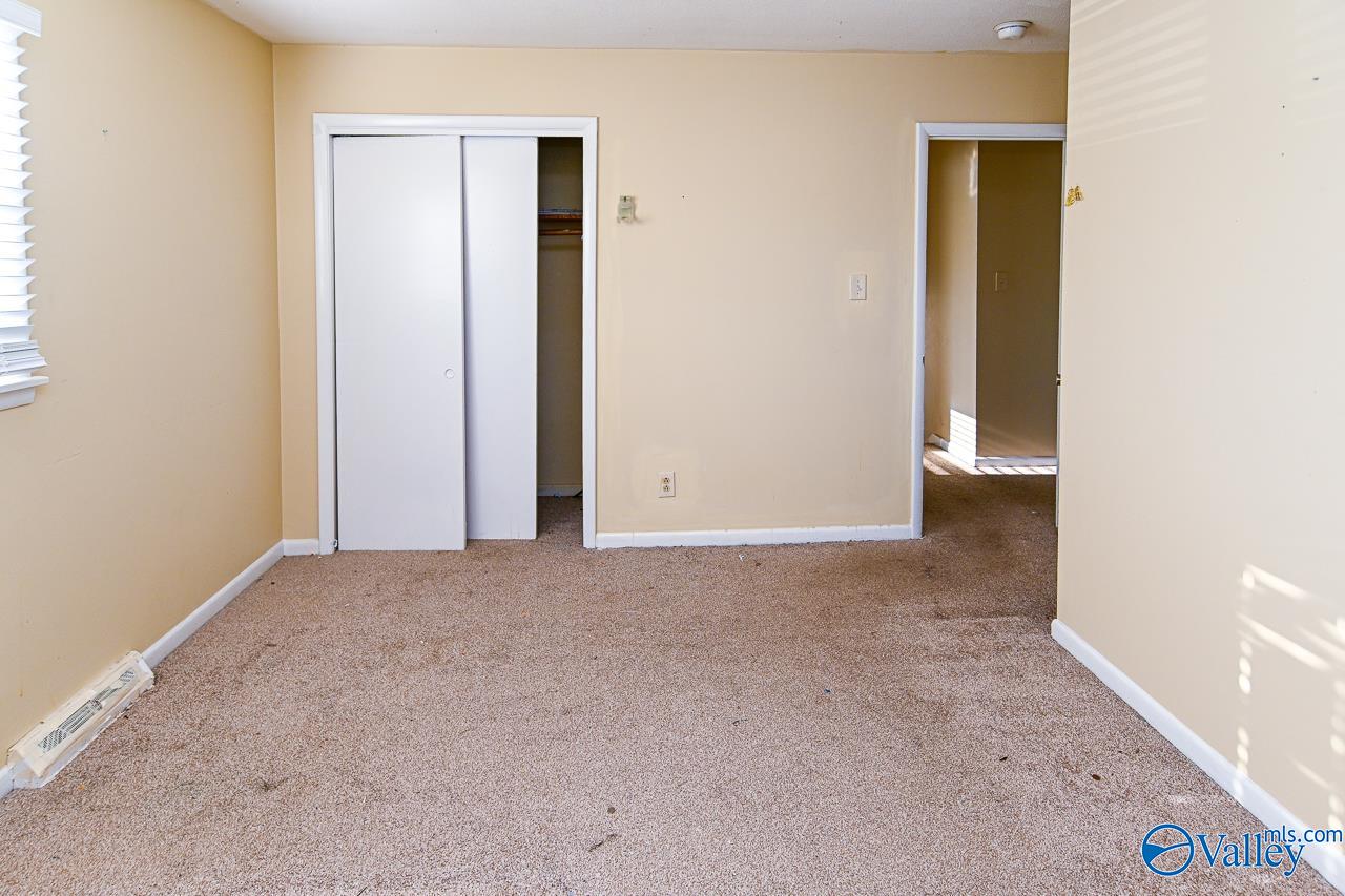 4018 Knollbrook Drive