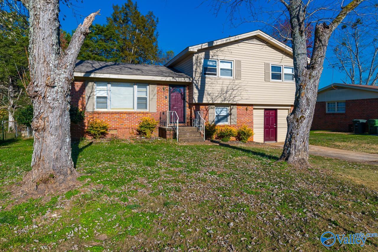 4018 Knollbrook Drive