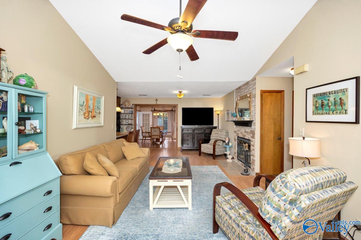 12010 Country Lane Drive