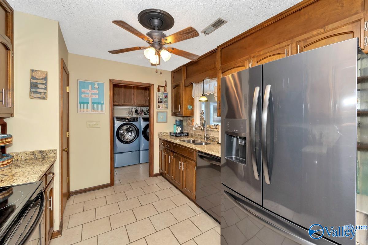 12010 Country Lane Drive