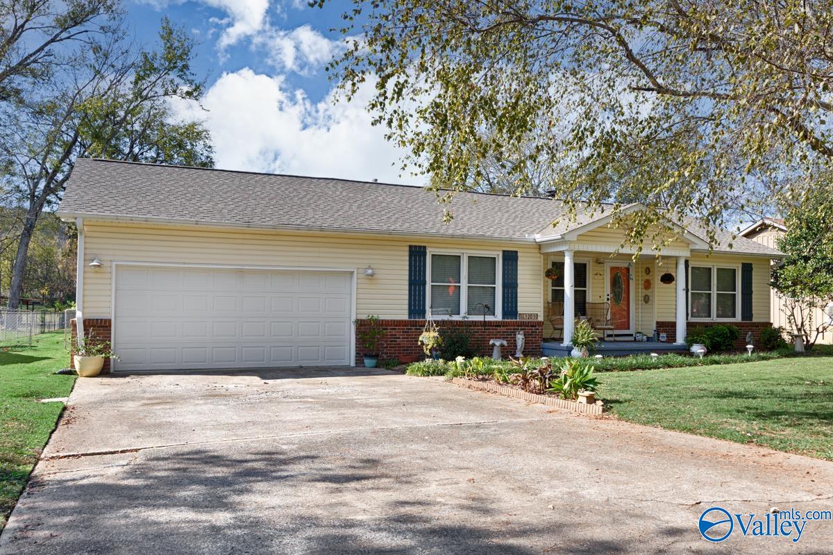 12010 Country Lane Drive