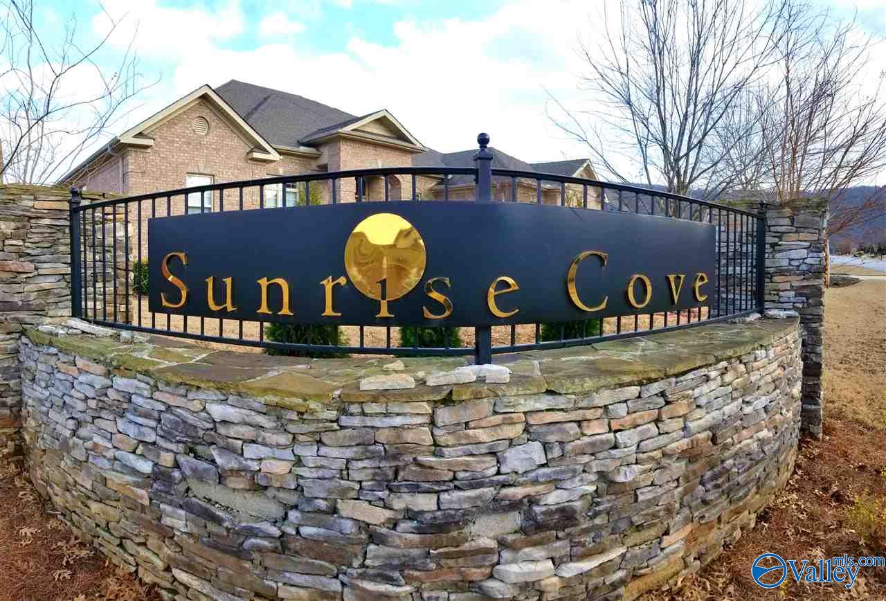 162 NE Valley Stone Road