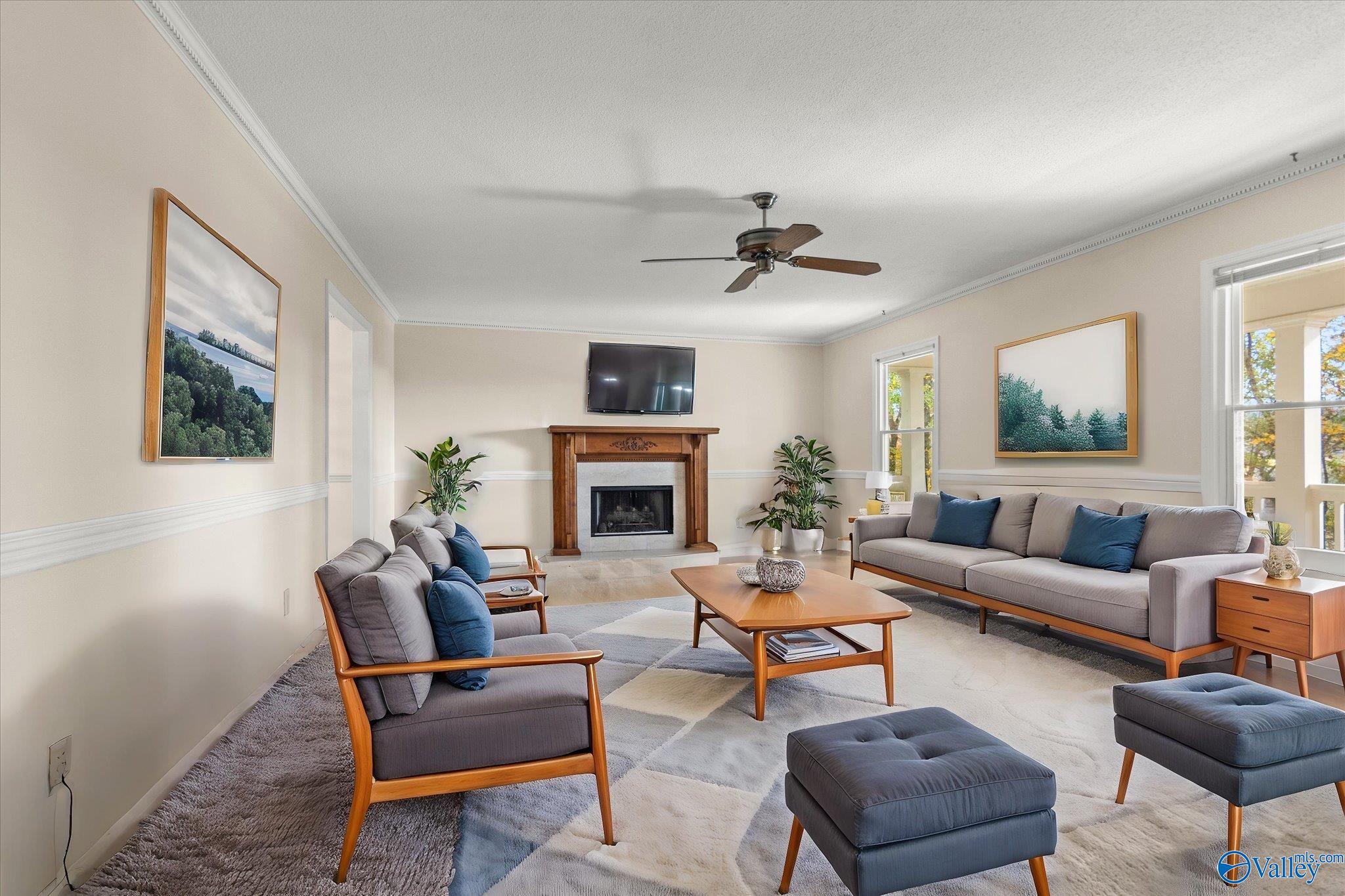 51 Cooper Hill Rd