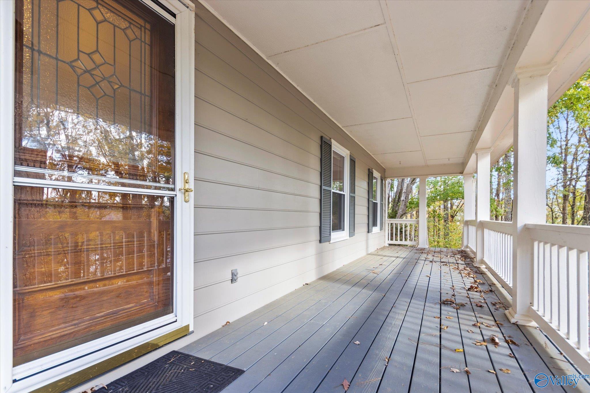 51 Cooper Hill Rd