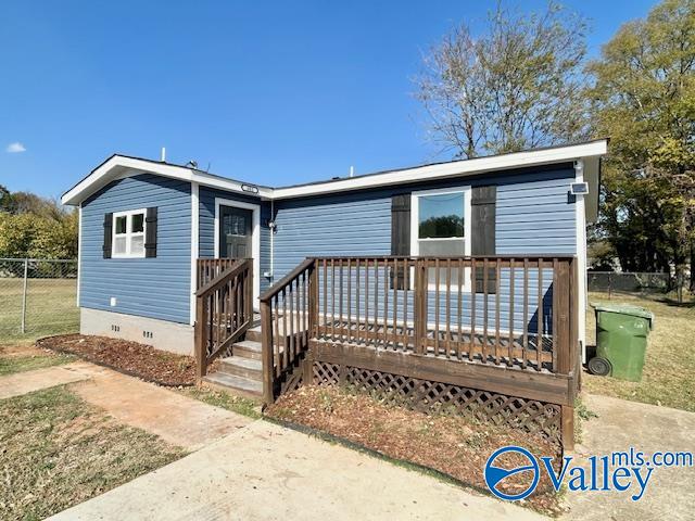 302 Lowry Street NW