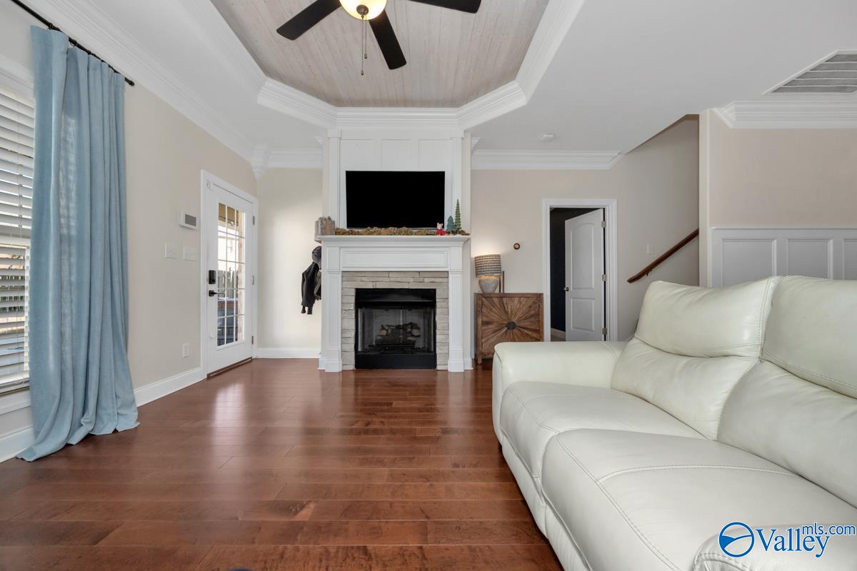 160 Cormorant Landing