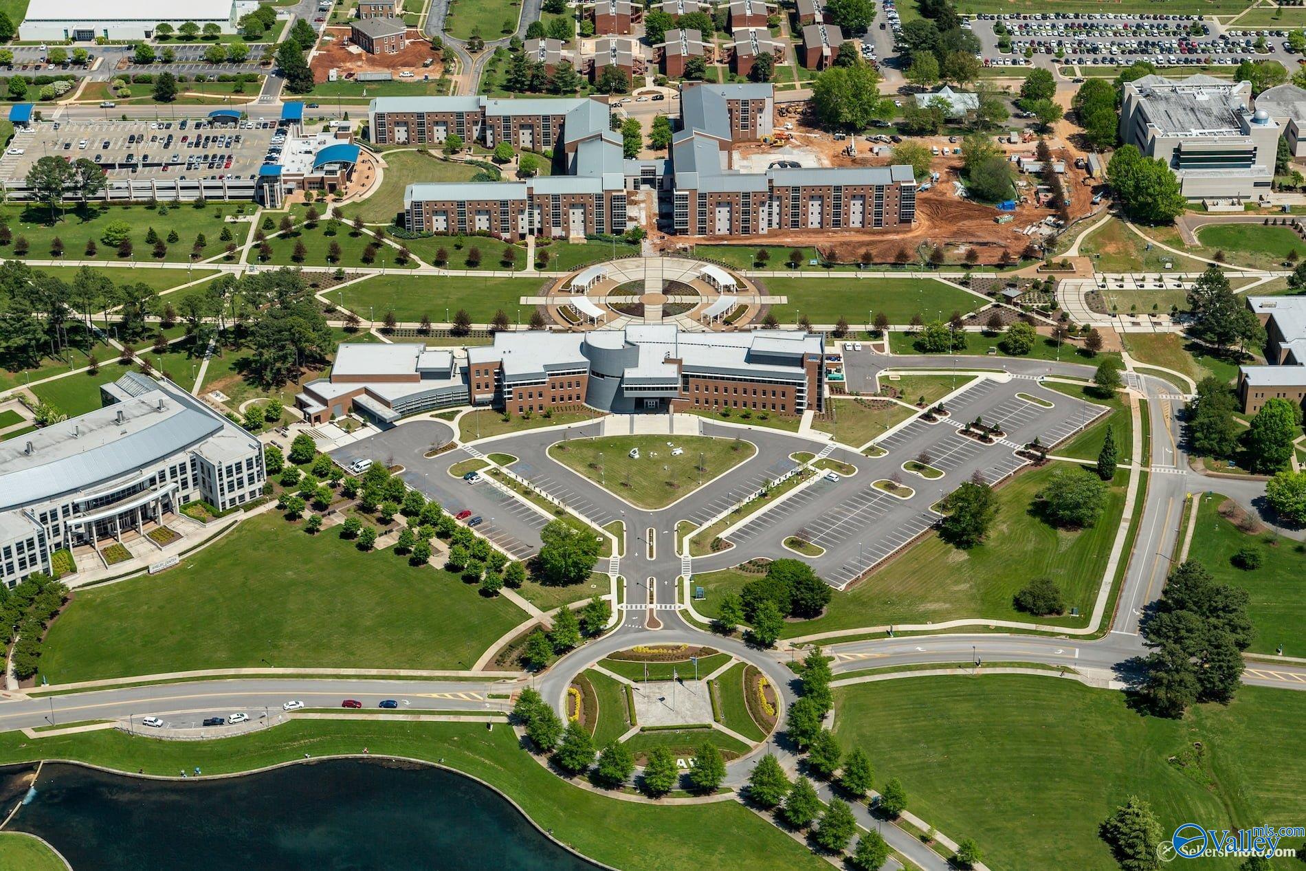 500 Forrest Park Court NW