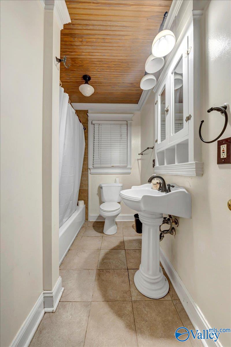 5276 Winchester Road