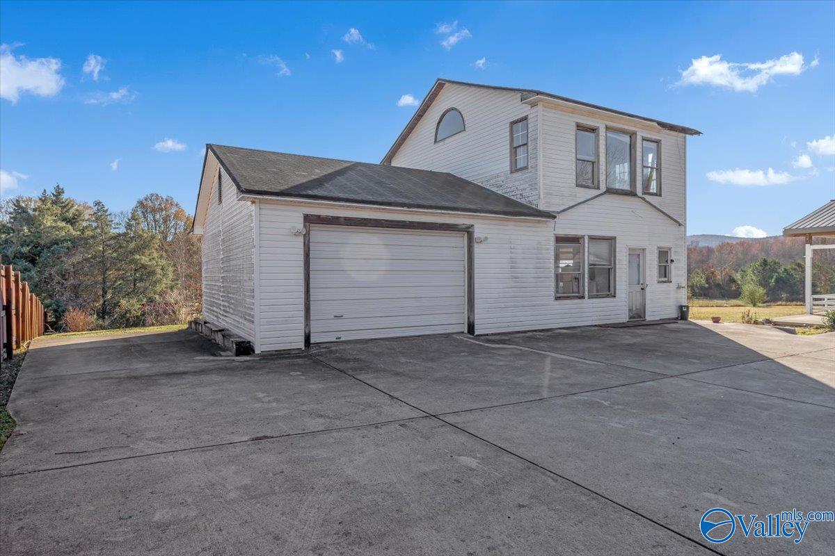 5276 Winchester Road