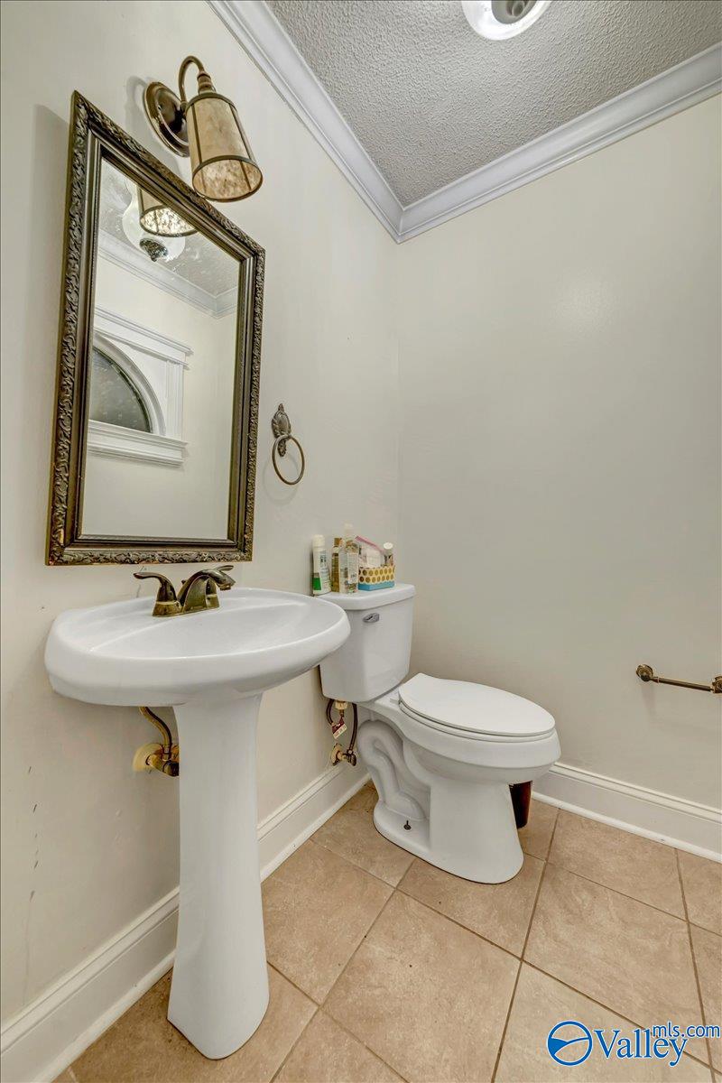 5276 Winchester Road