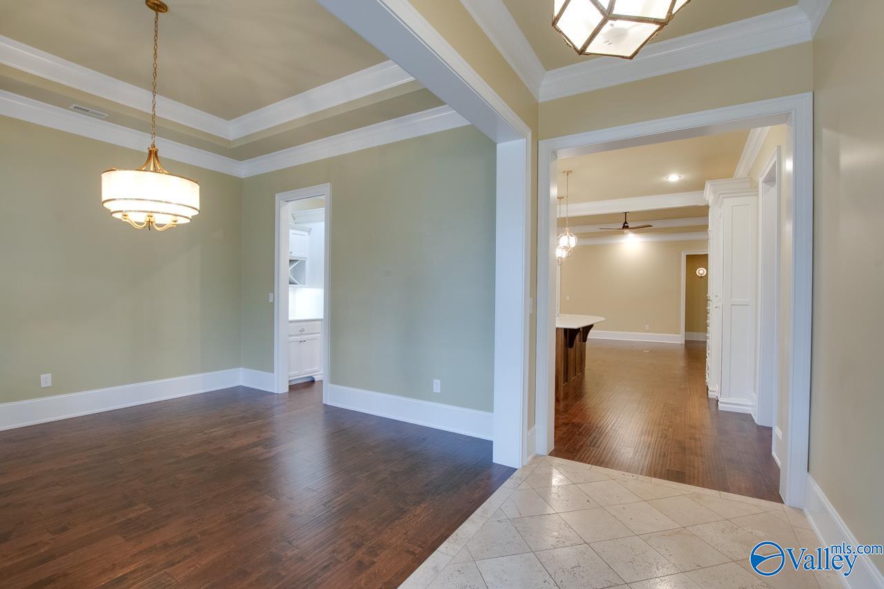 8599 Bellewood Lane