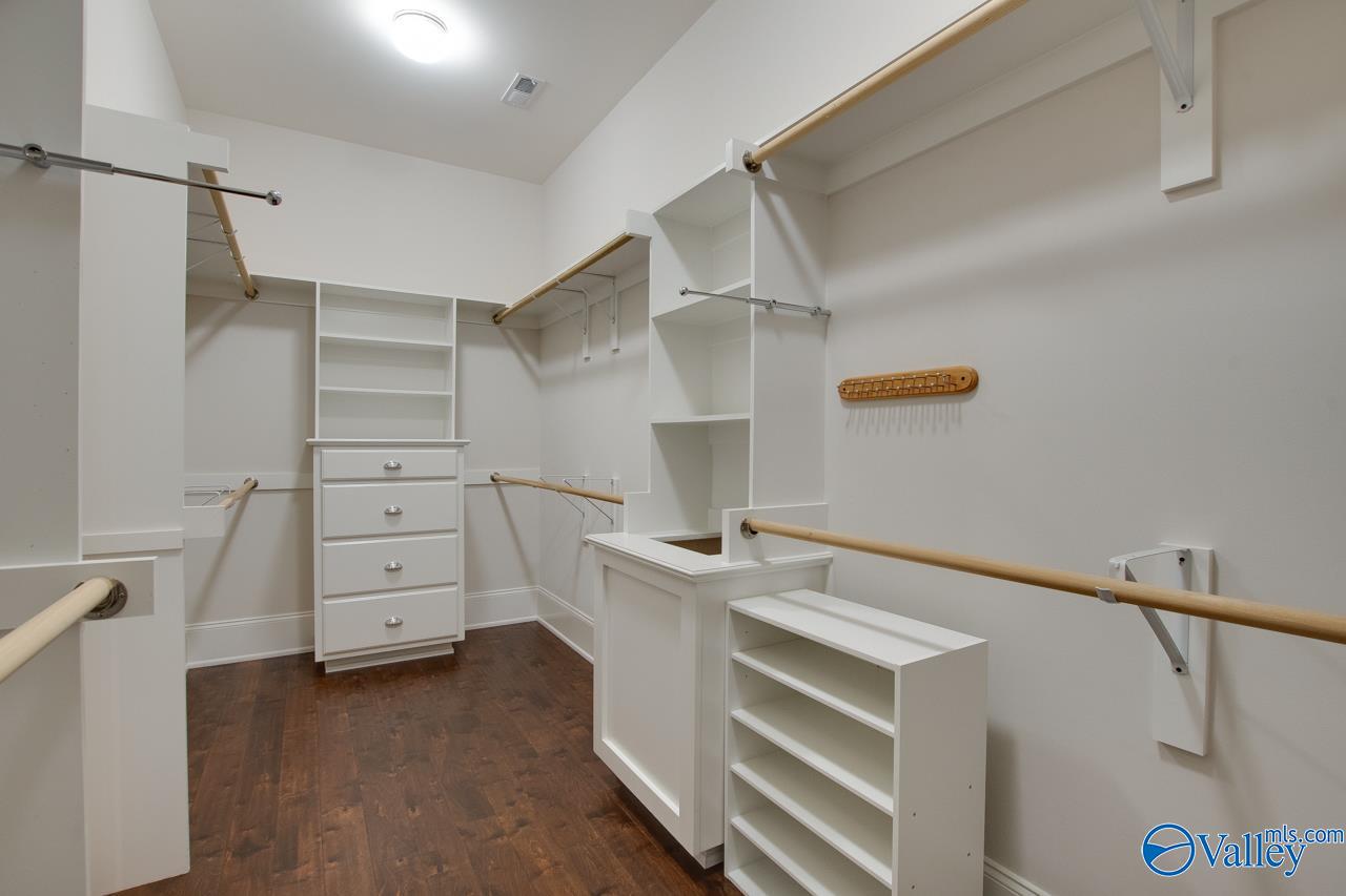 8599 Bellewood Lane
