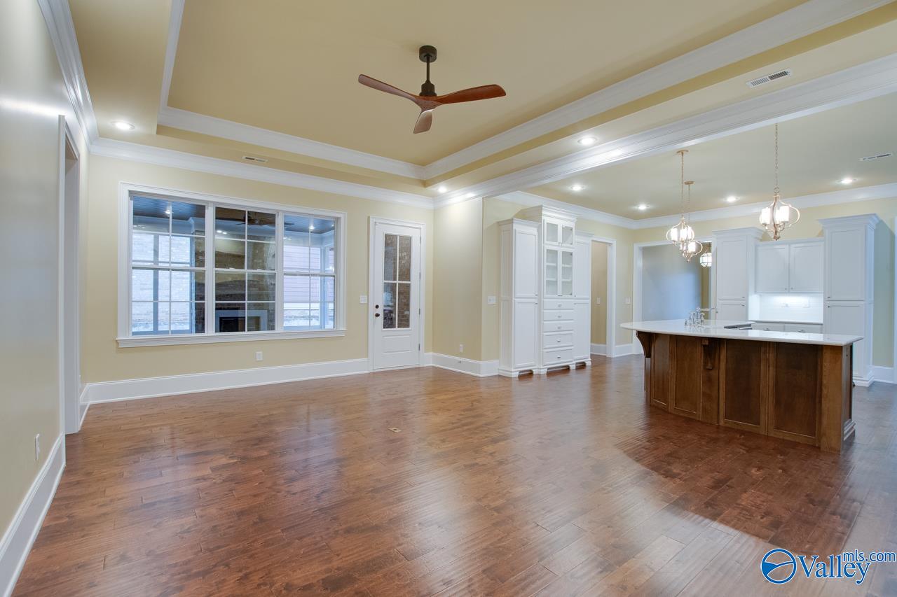 8599 Bellewood Lane