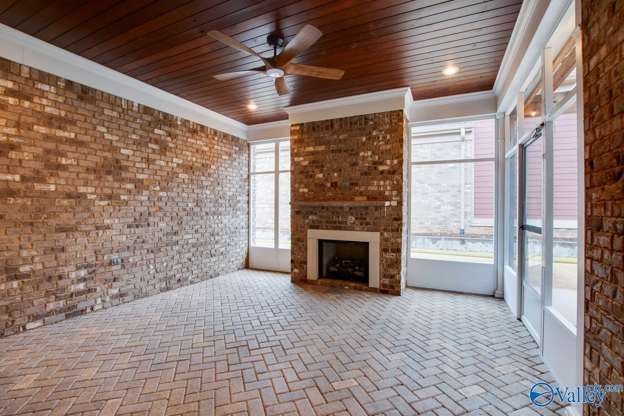 8599 Bellewood Lane