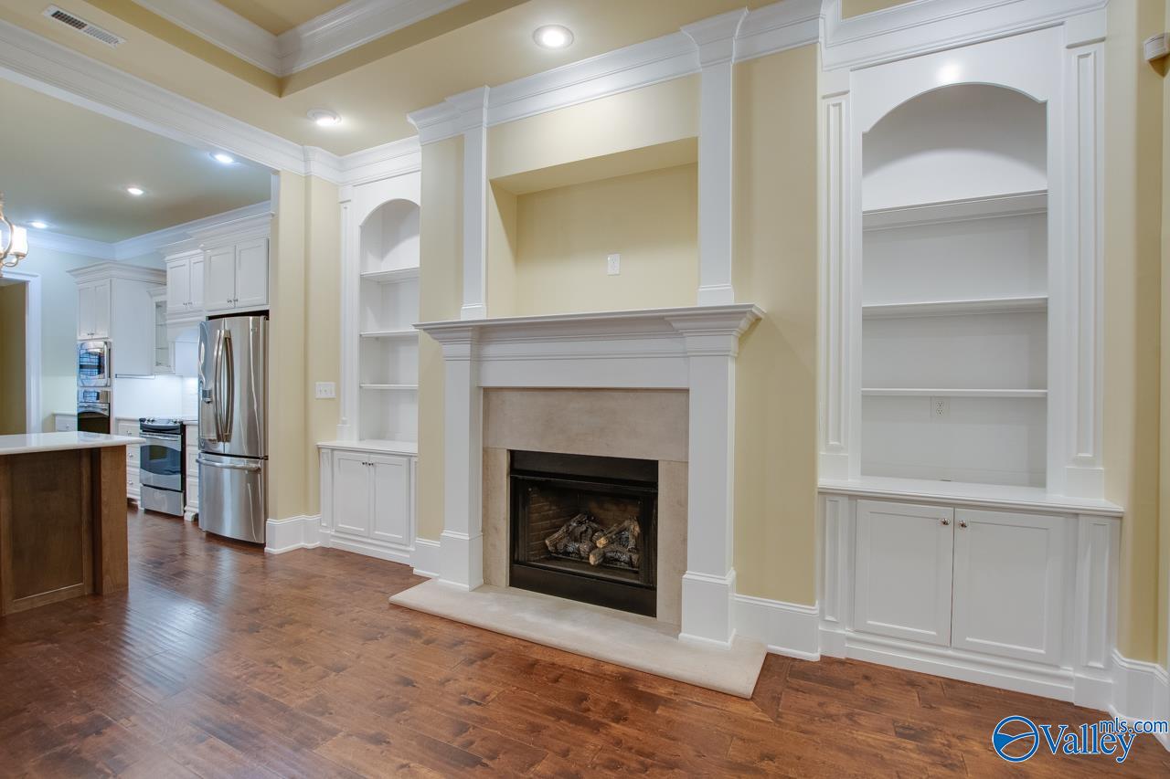 8599 Bellewood Lane