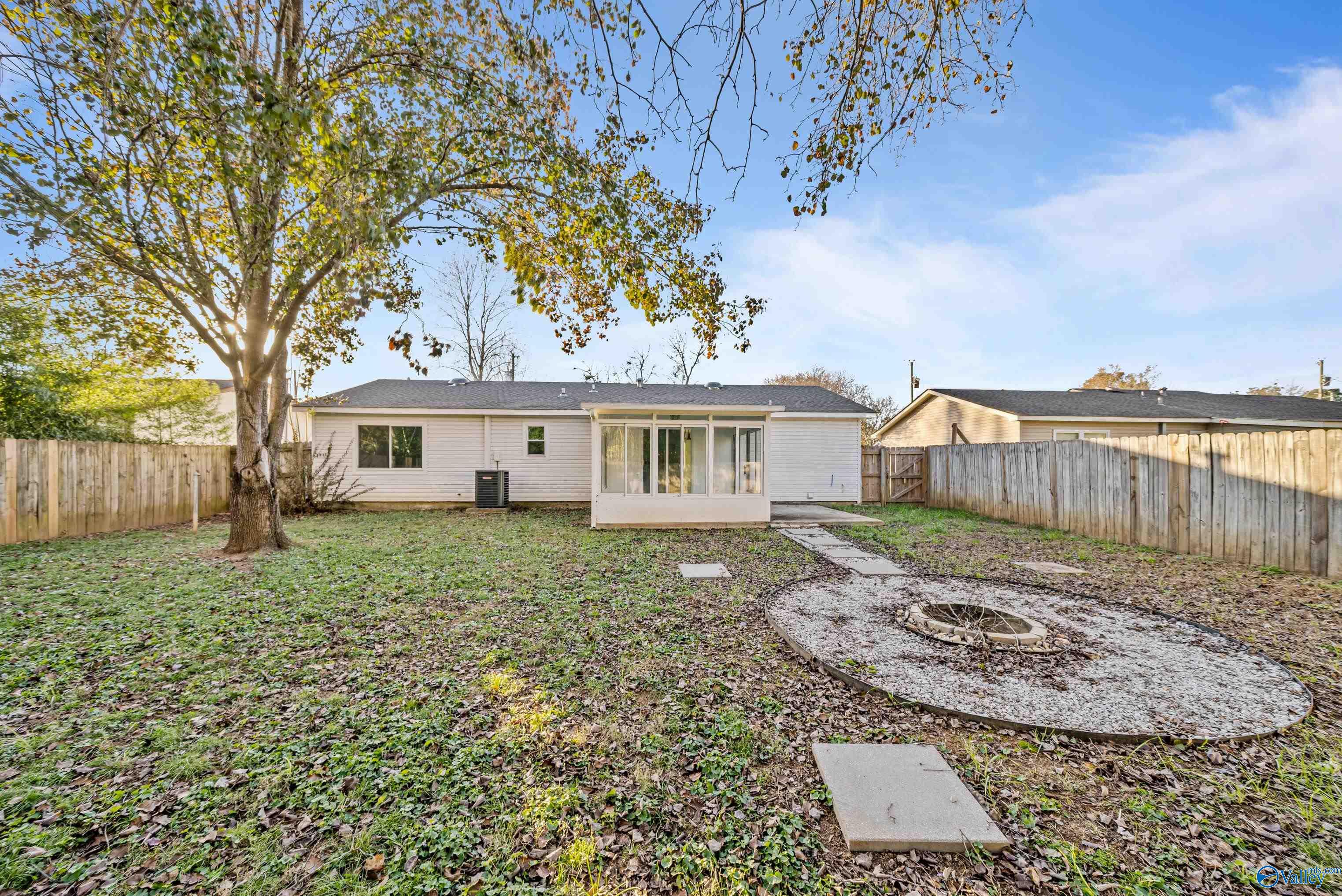 14023 Glenview Drive SW