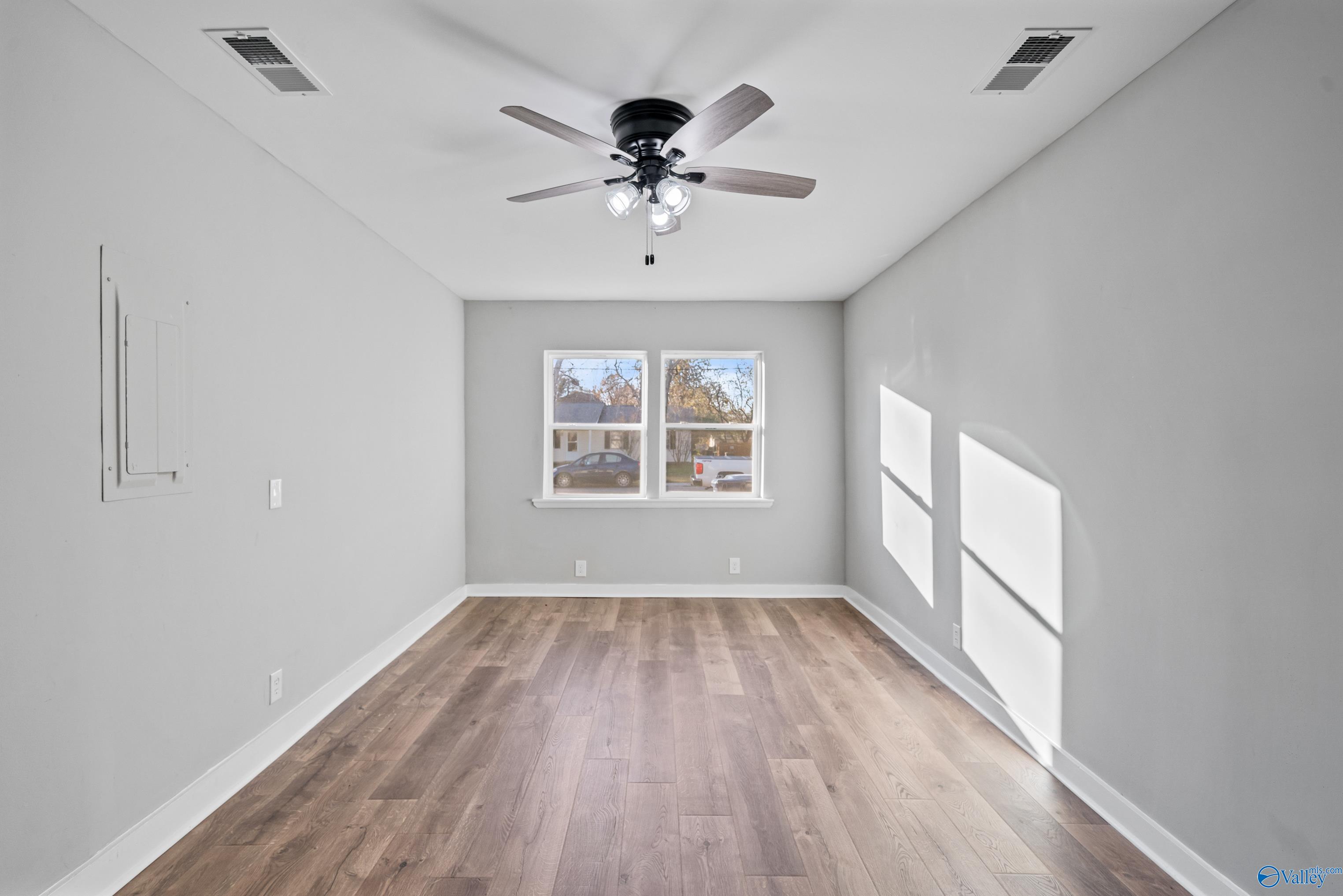 14023 Glenview Drive SW