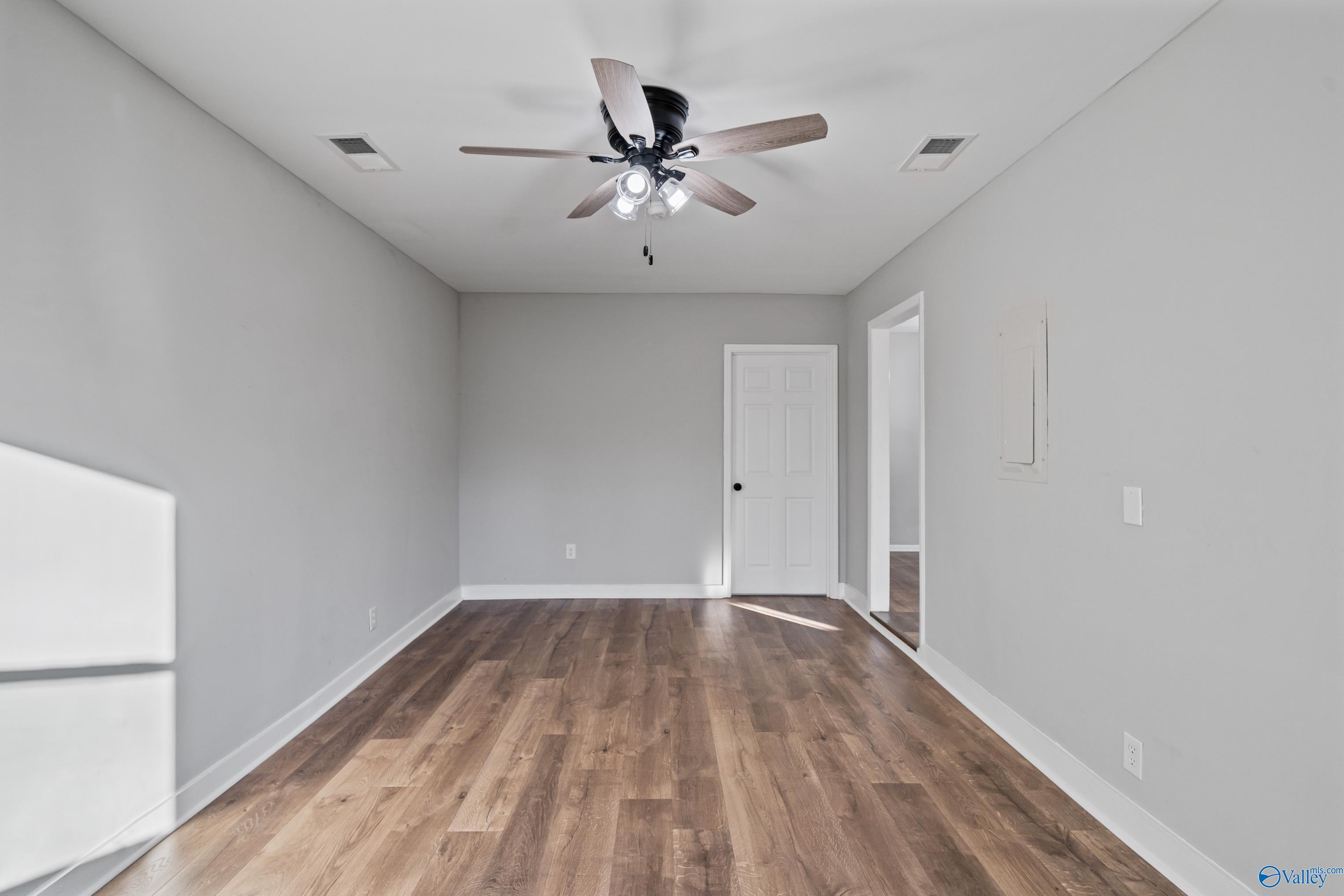 14023 Glenview Drive SW