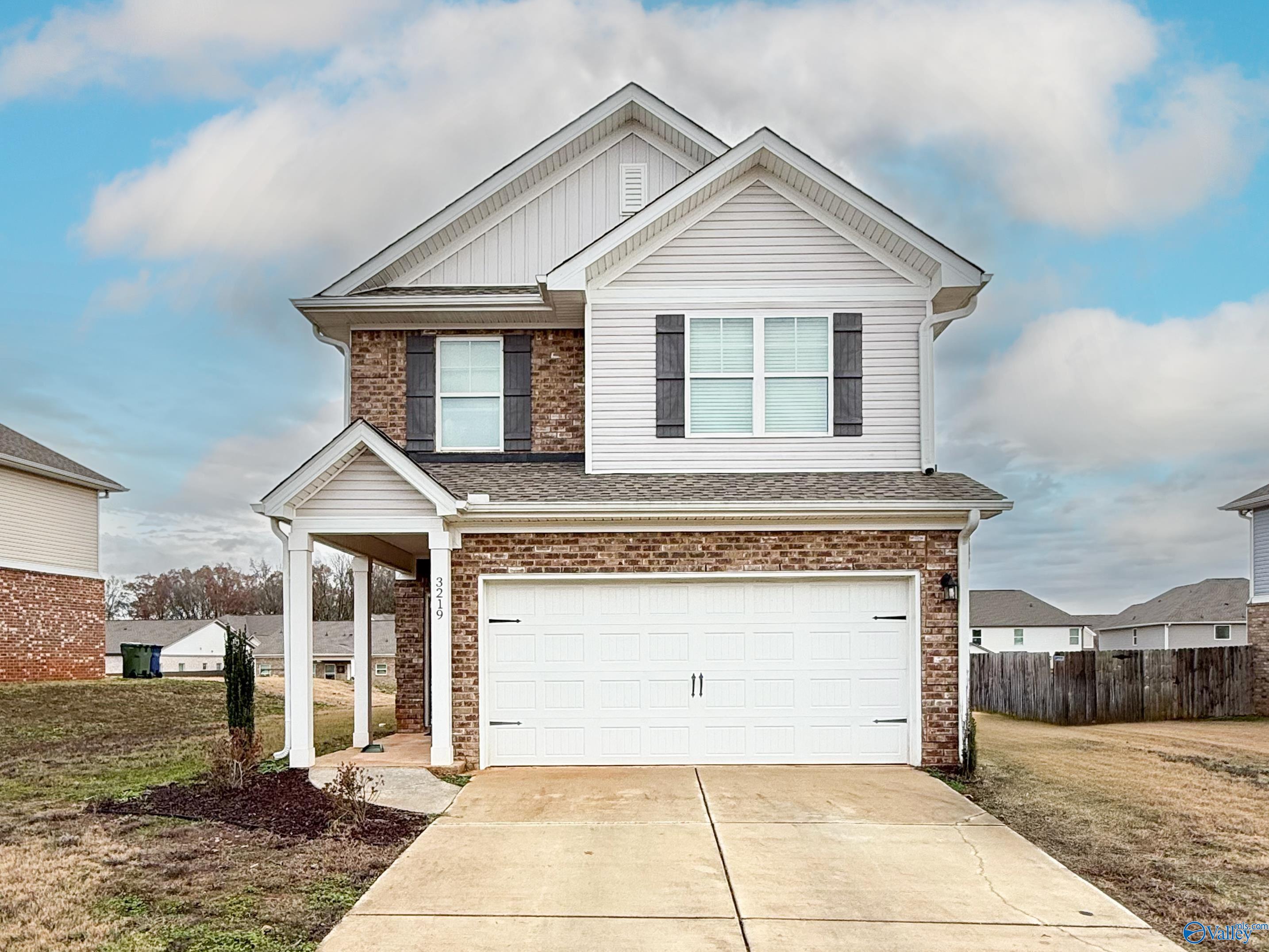3219 Northfield Lane