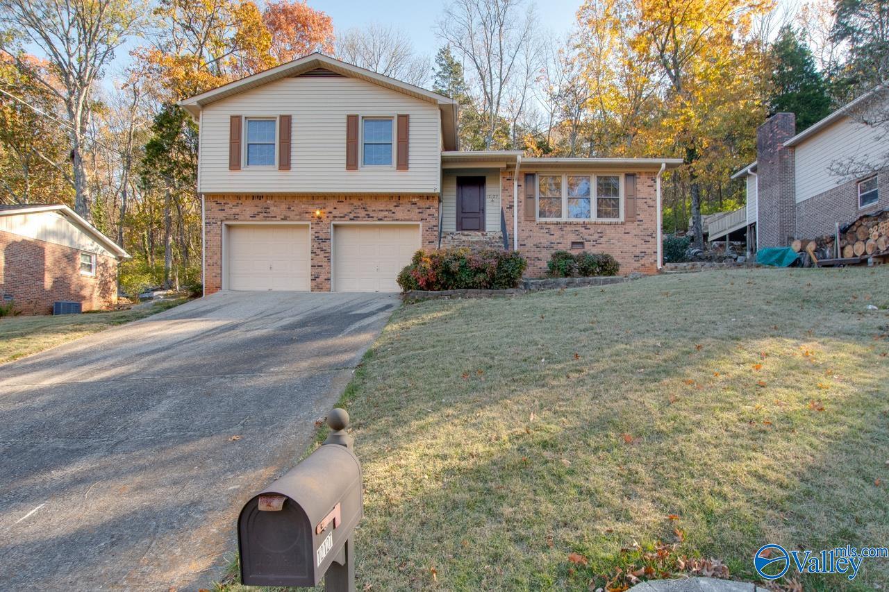 12127 Comanche Trail SE