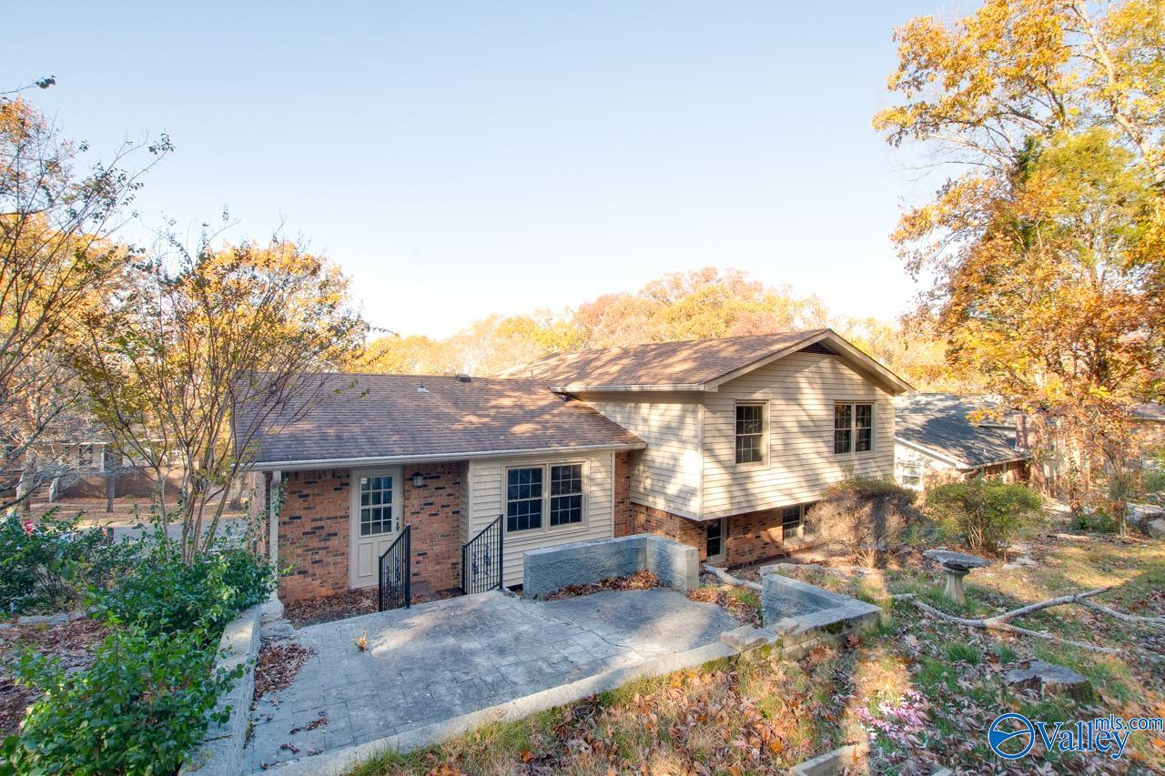 12127 Comanche Trail SE