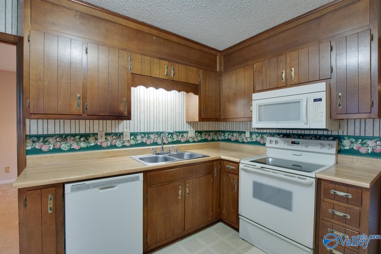 12127 Comanche Trail SE