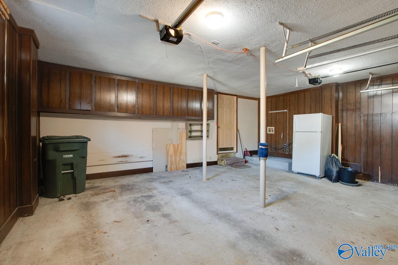 12127 Comanche Trail SE