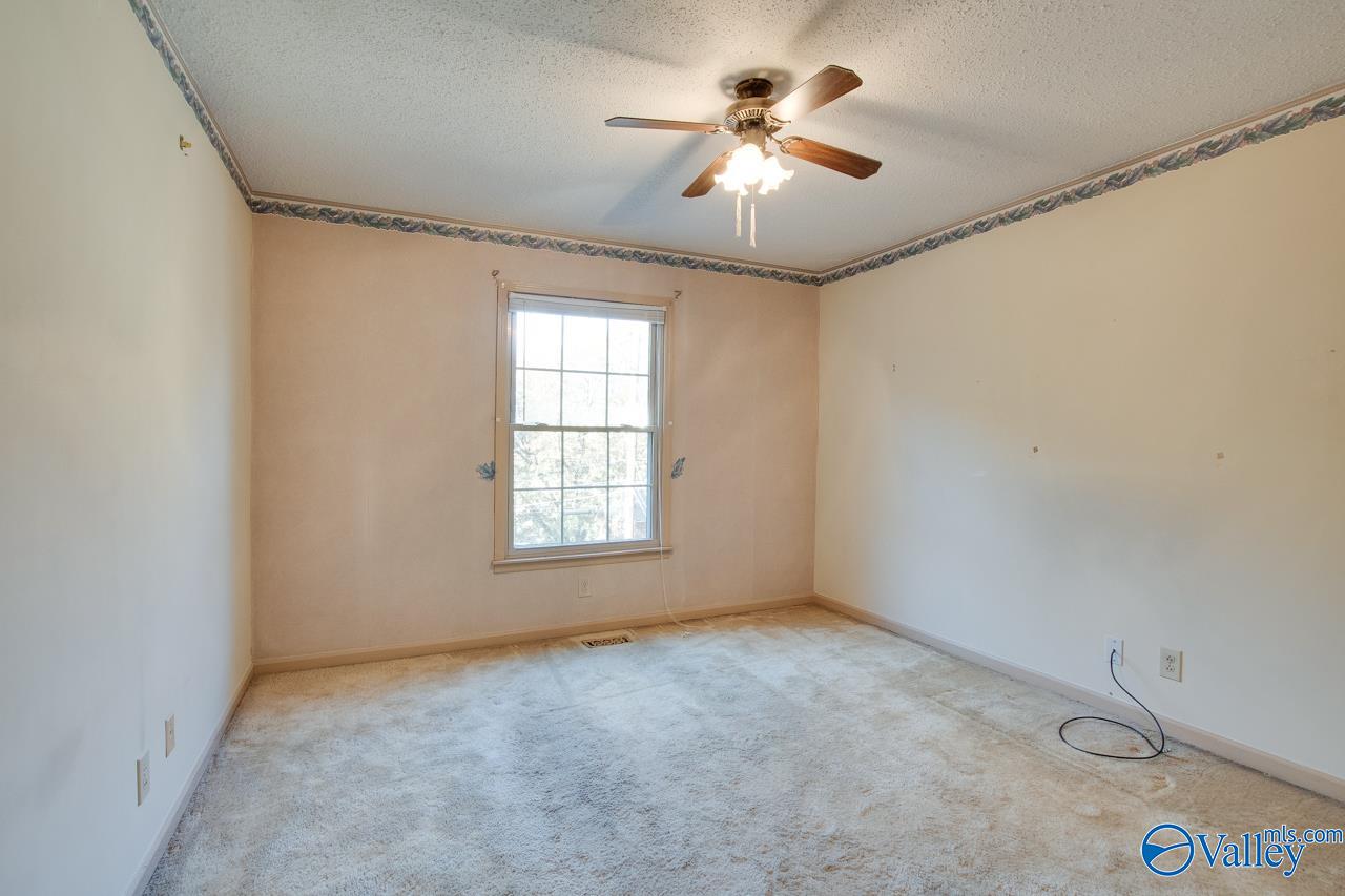 12127 Comanche Trail SE