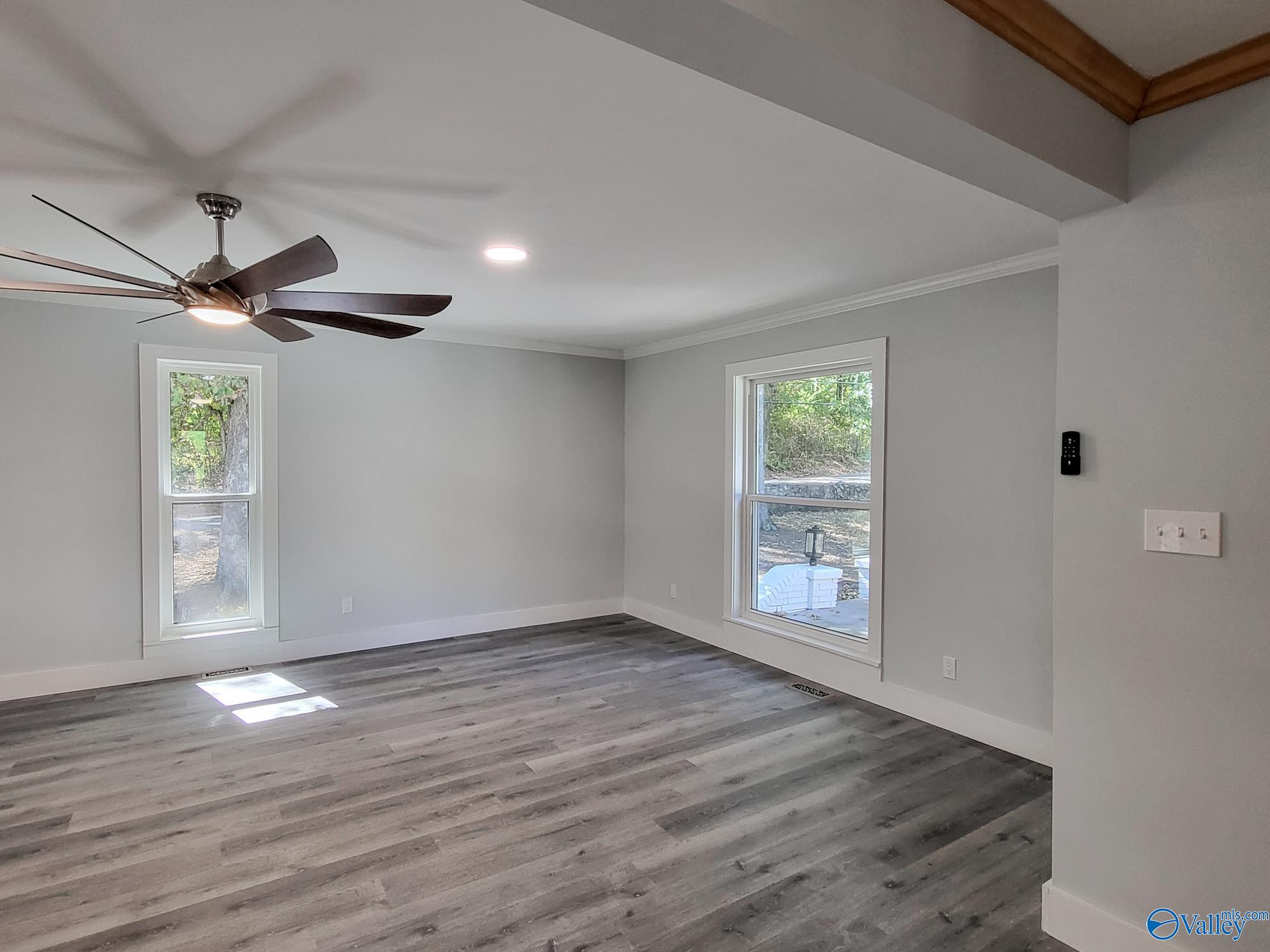 9805 Wallwood Drive