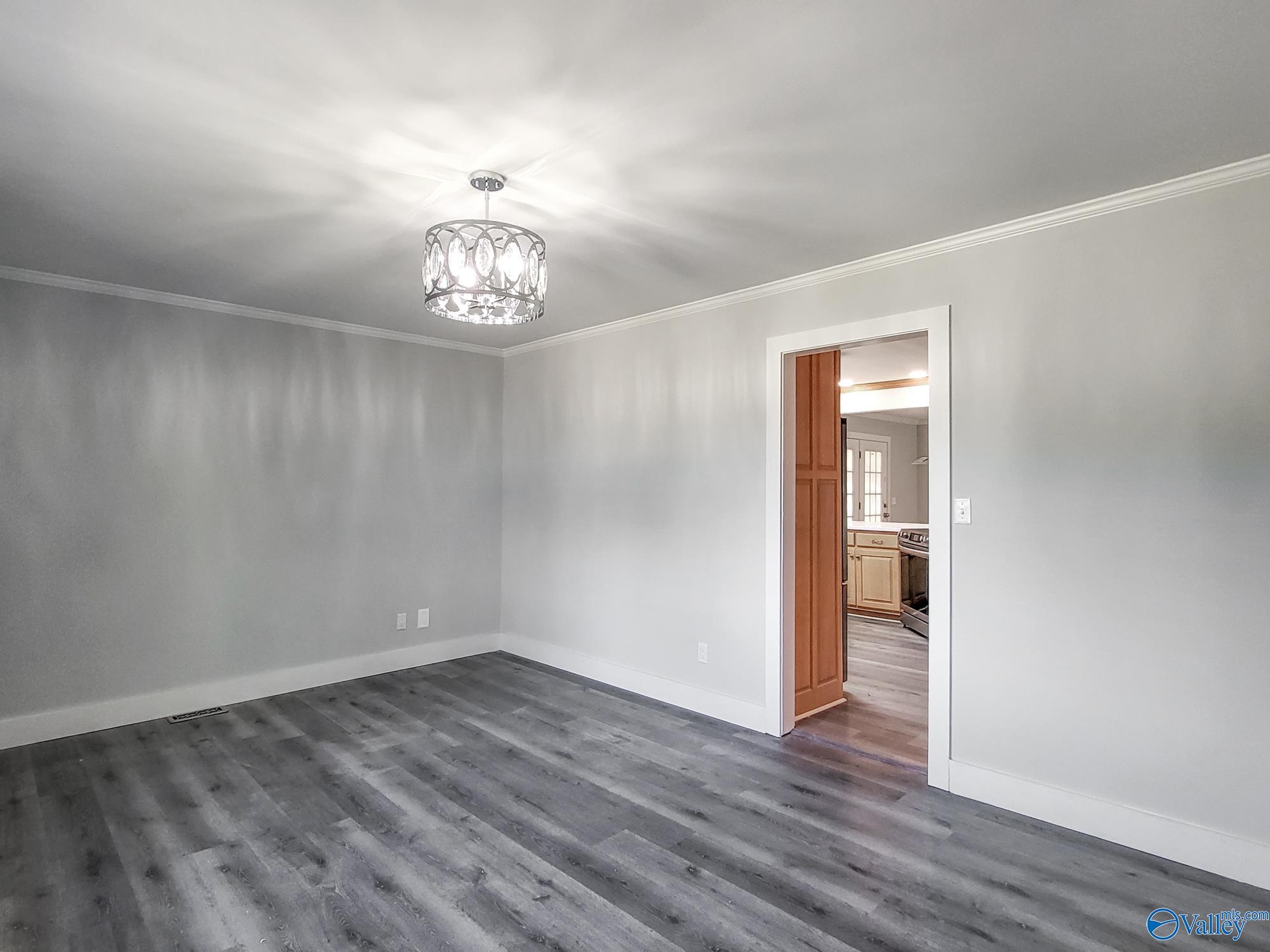 9805 Wallwood Drive