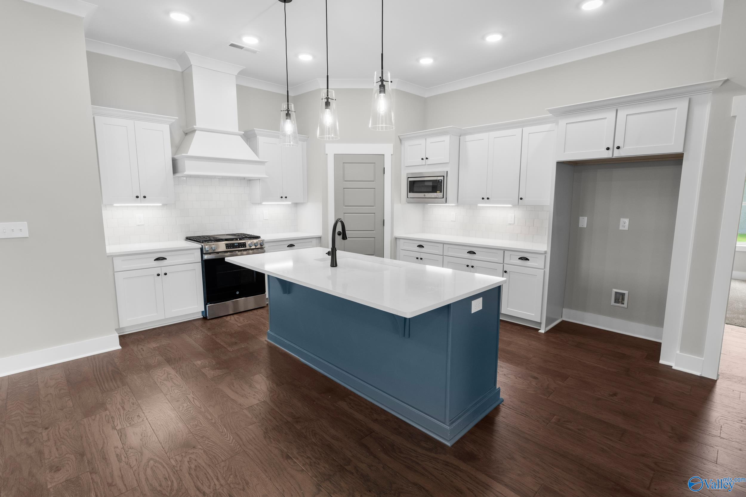 211 Mayflower Drive