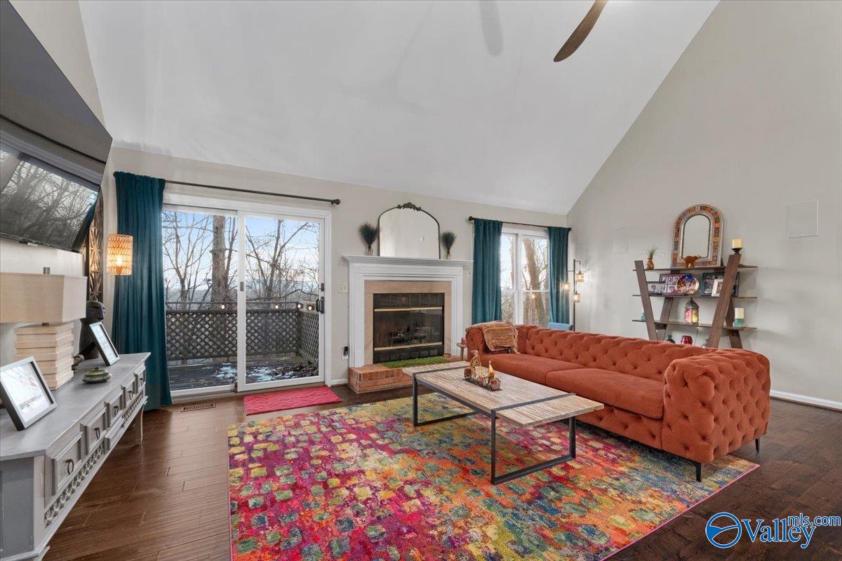 109 SE Runell Drive
