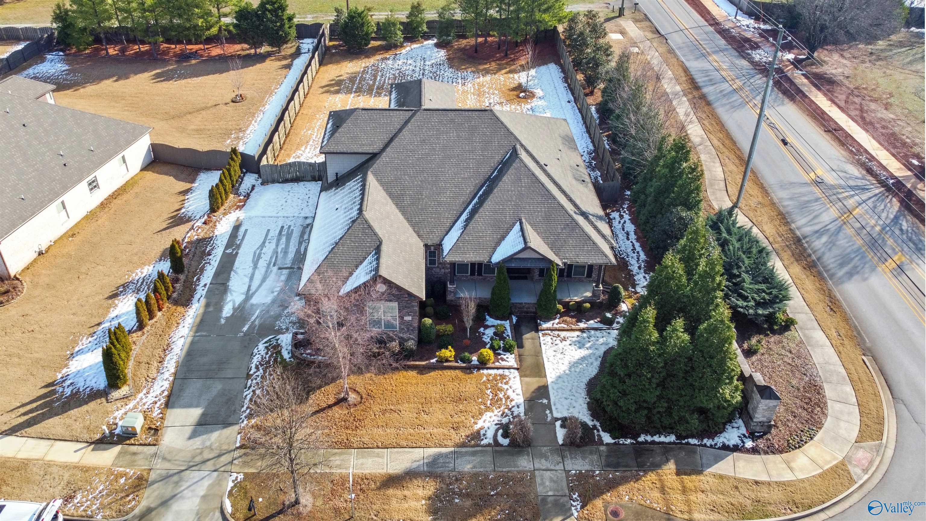 100 Torrington Drive