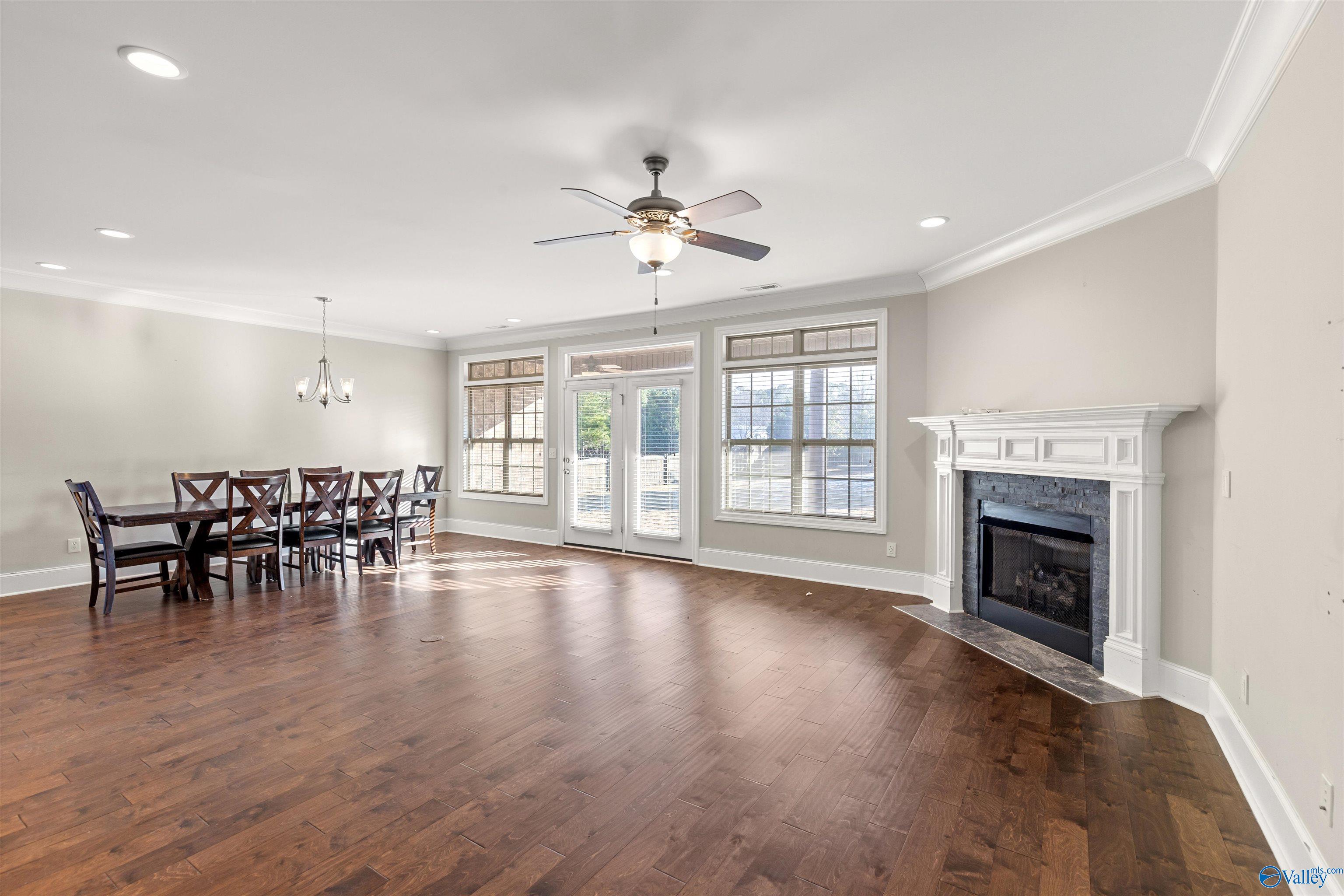 100 Torrington Drive
