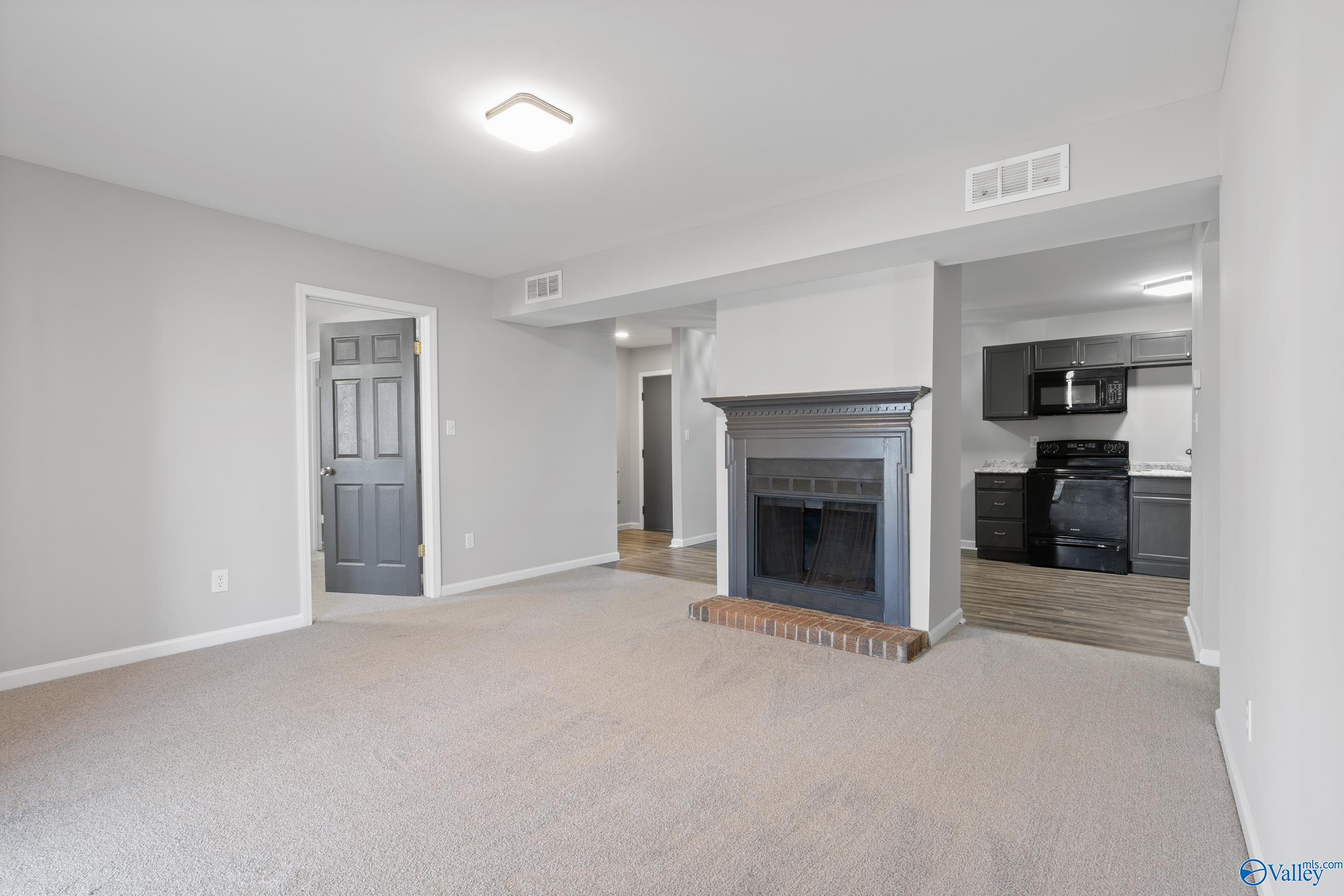 6601 Willow Pointe Drive # B